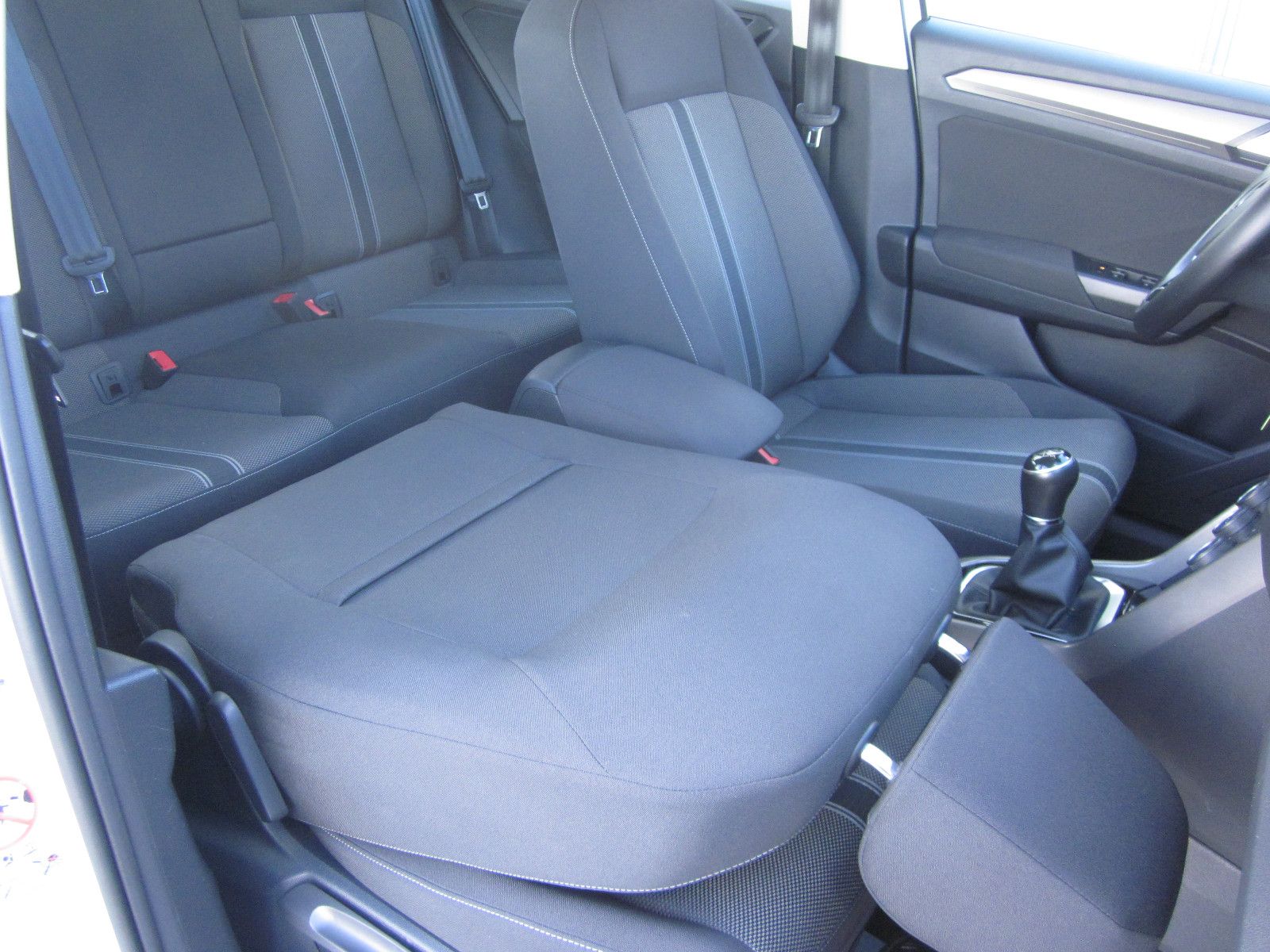 Volkswagen T-Roc Style+AHK+STH+KAMERA+NAVI+SHZ+LED foto 13