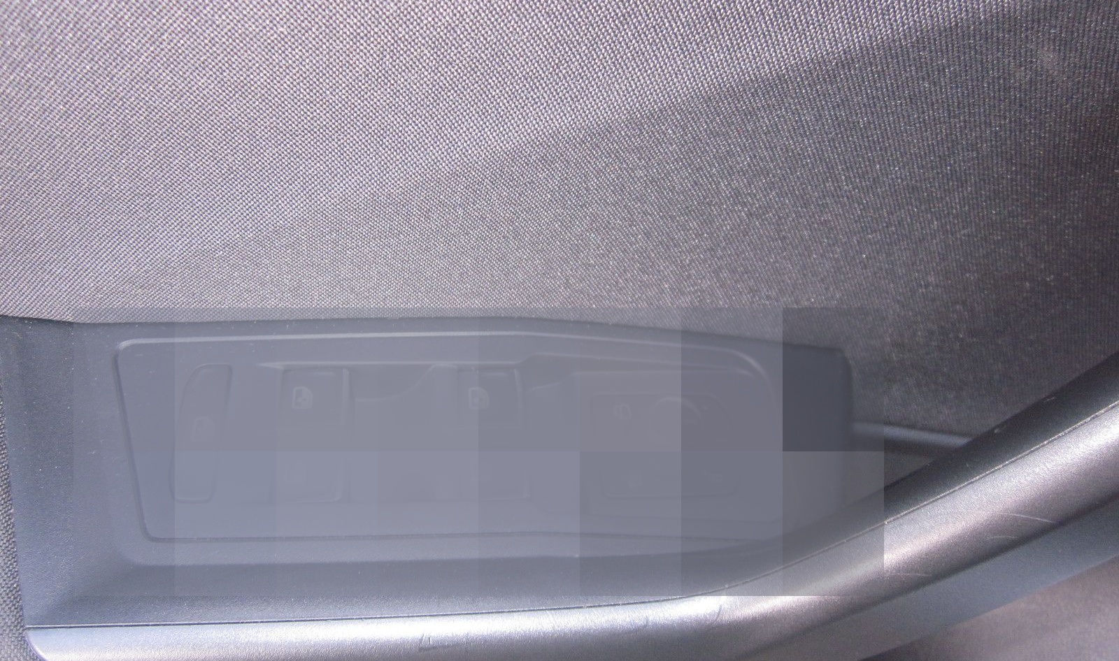 Volkswagen T-Roc Style+AHK+STH+KAMERA+NAVI+SHZ+LED foto 14