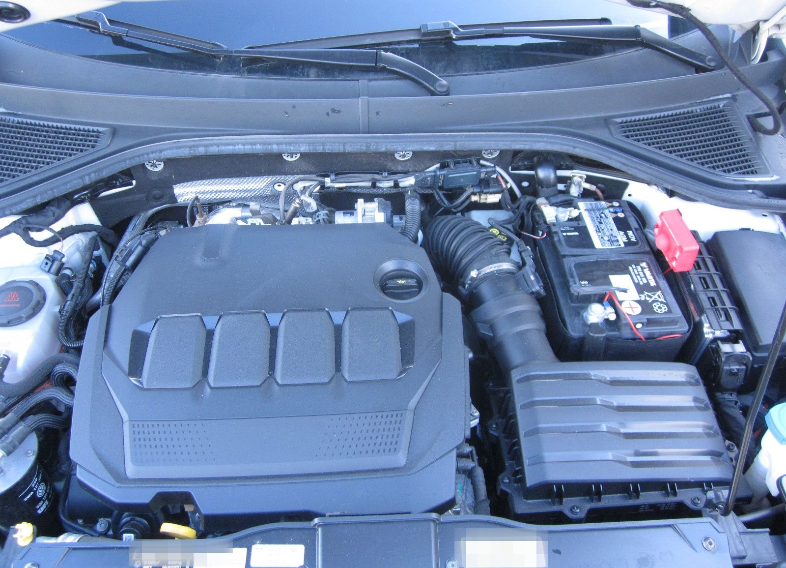 Volkswagen T-Roc Style+AHK+STH+KAMERA+NAVI+SHZ+LED foto 23