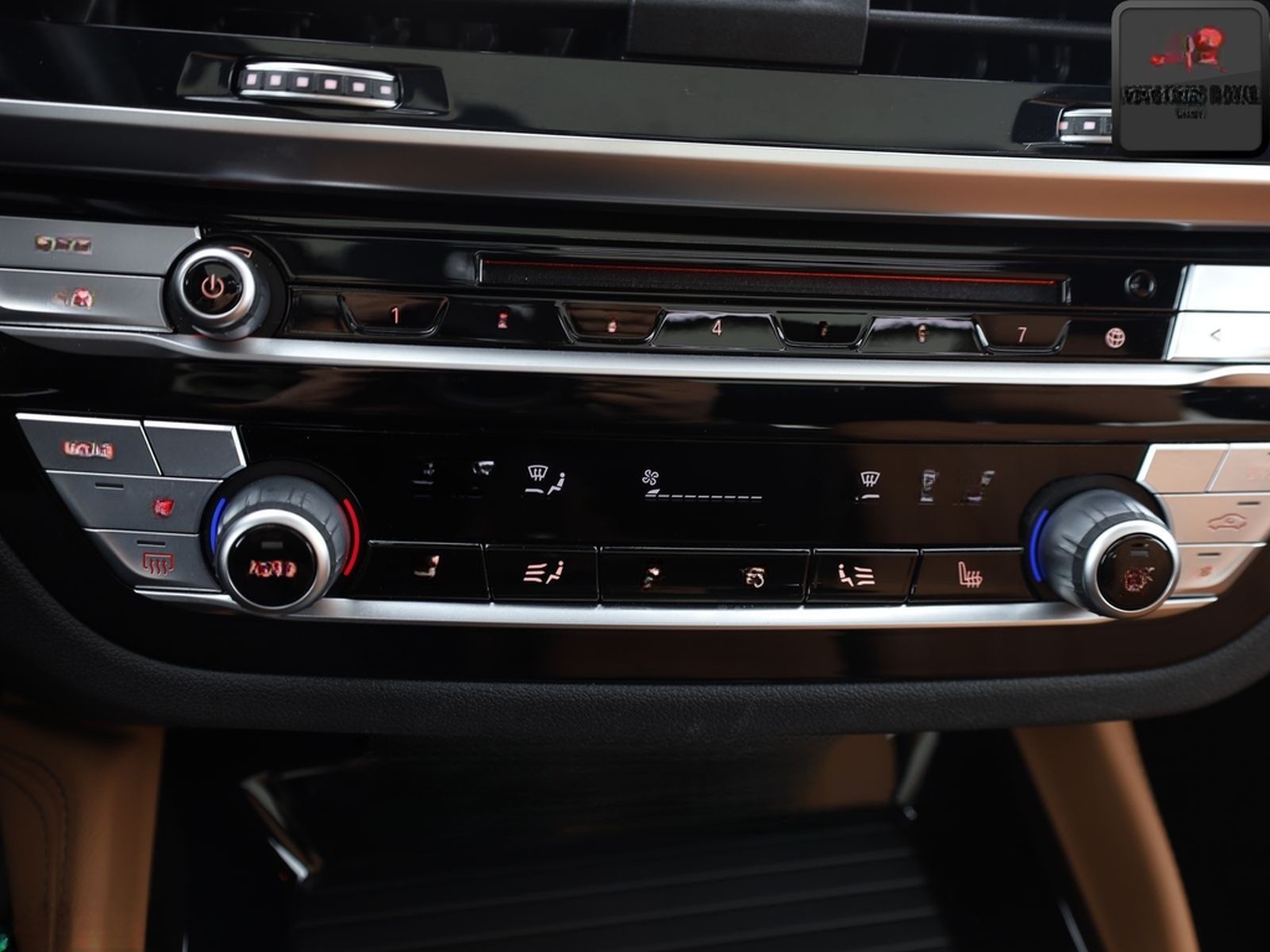 BMW X4 M40 i xDrive SHADOW KAMERA,KEYLESS,HUD,MEMORY foto 22