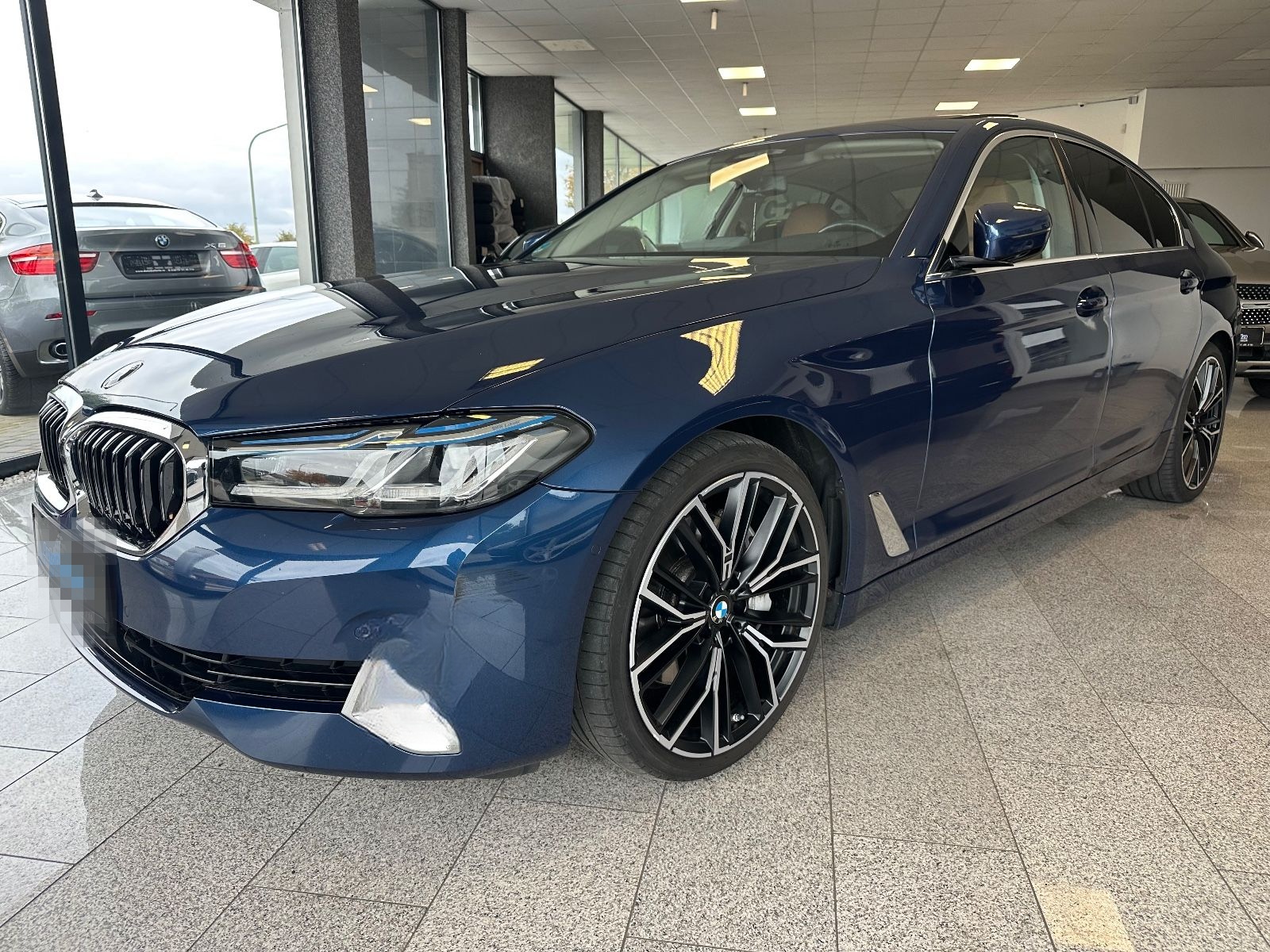 BMW 530 d Luxury Line HUD Laser Kamera ACC M Fahrwer foto 5