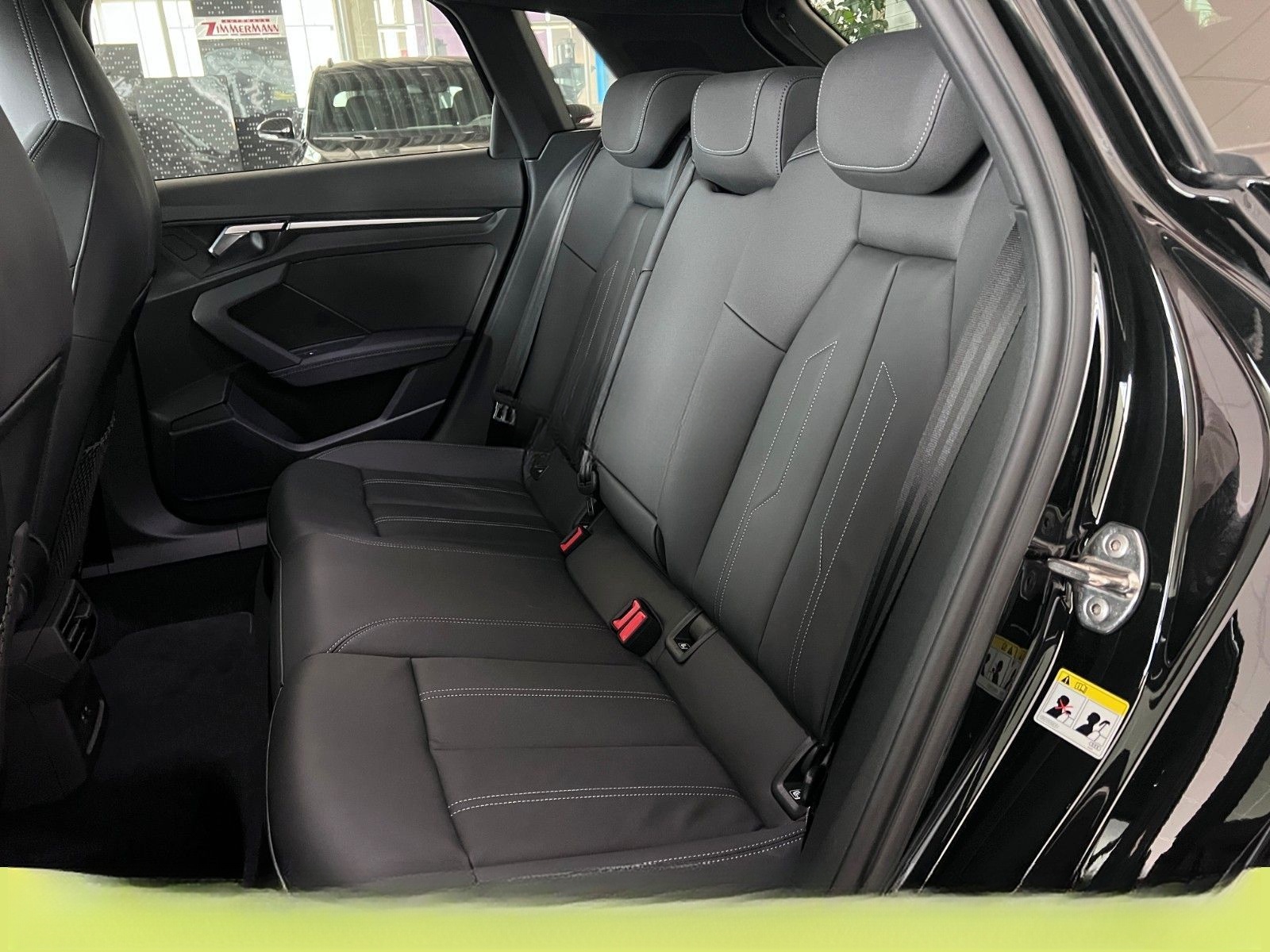 Audi S3 Sportback ACC*LEDER*SHZ*19"*Matrix*MMI*CarPl foto 21