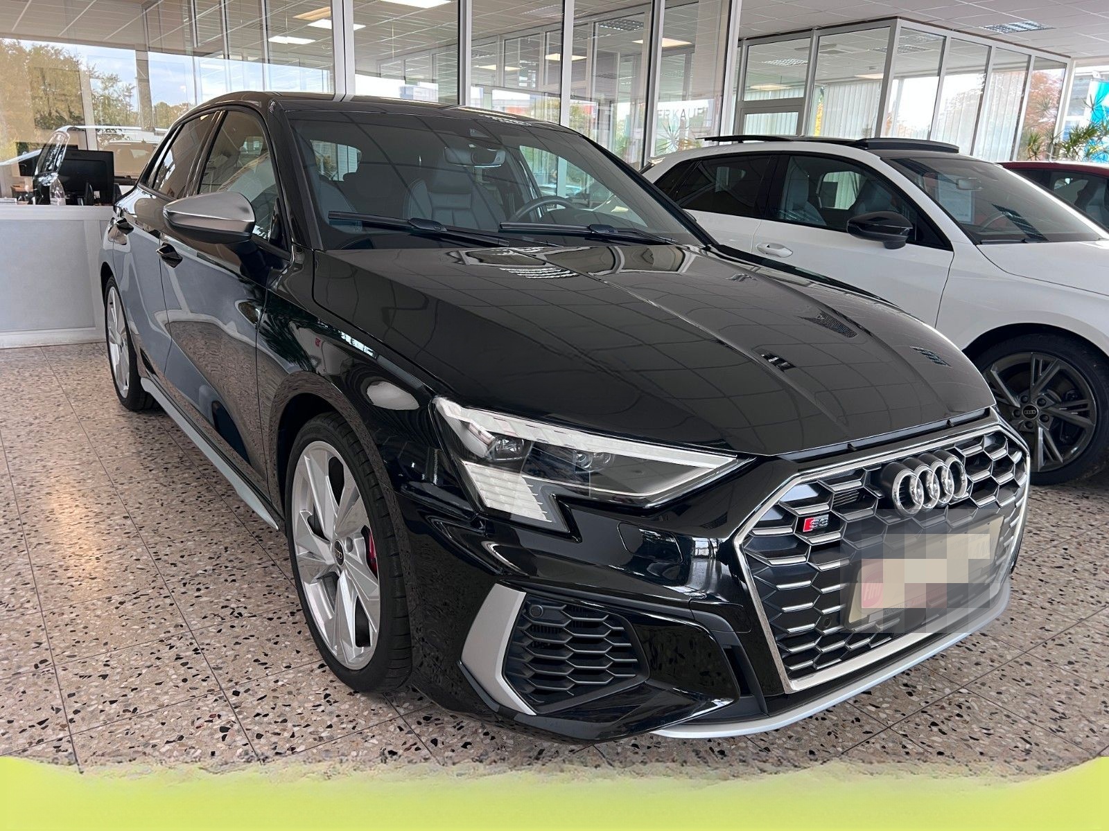 Audi S3 Sportback ACC*LEDER*SHZ*19"*Matrix*MMI*CarPl foto 4