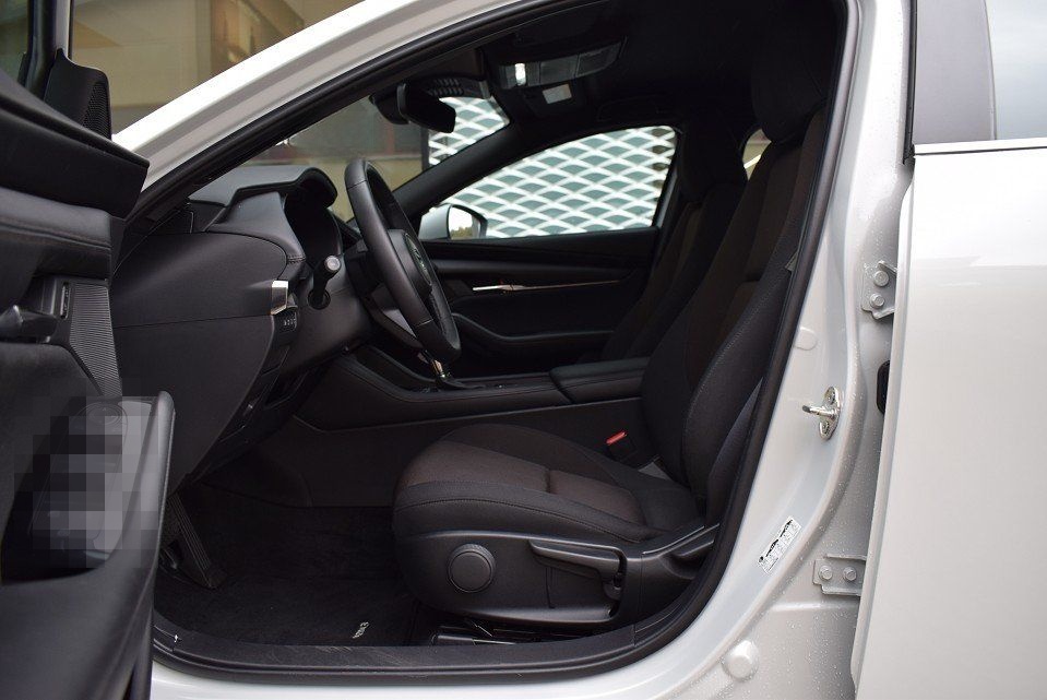 Mazda 3 2.5 140PS 6AG Center-Line Voll-LED Kamera Navi foto 19