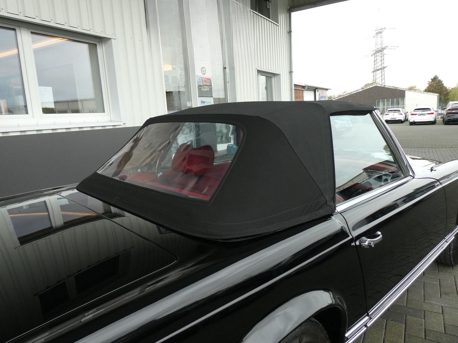 Mercedes-Benz 230 SL Pagode original in schwarz 040 foto 24