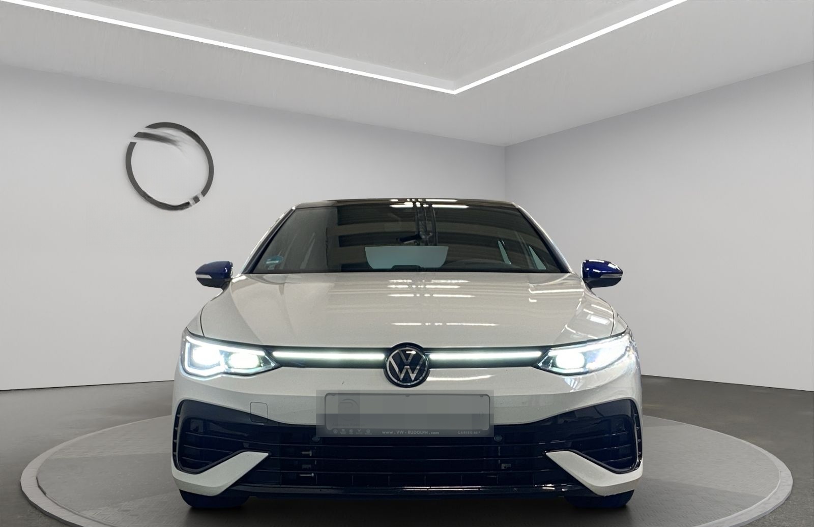 Volkswagen Golf VIII R Performance 2.0 TSI 4Motion DSG 20 Y foto 15