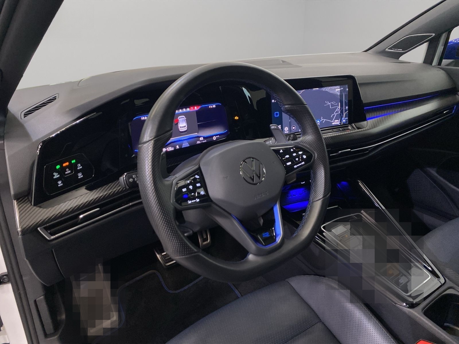 Volkswagen Golf VIII R Performance 2.0 TSI 4Motion DSG 20 Y foto 4