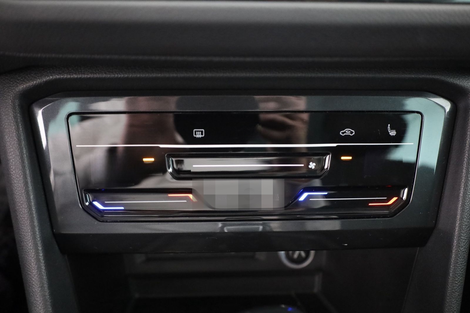 Volkswagen Tiguan 2.0 TDI 4M Elegance Standheizung AHK Navi foto 13