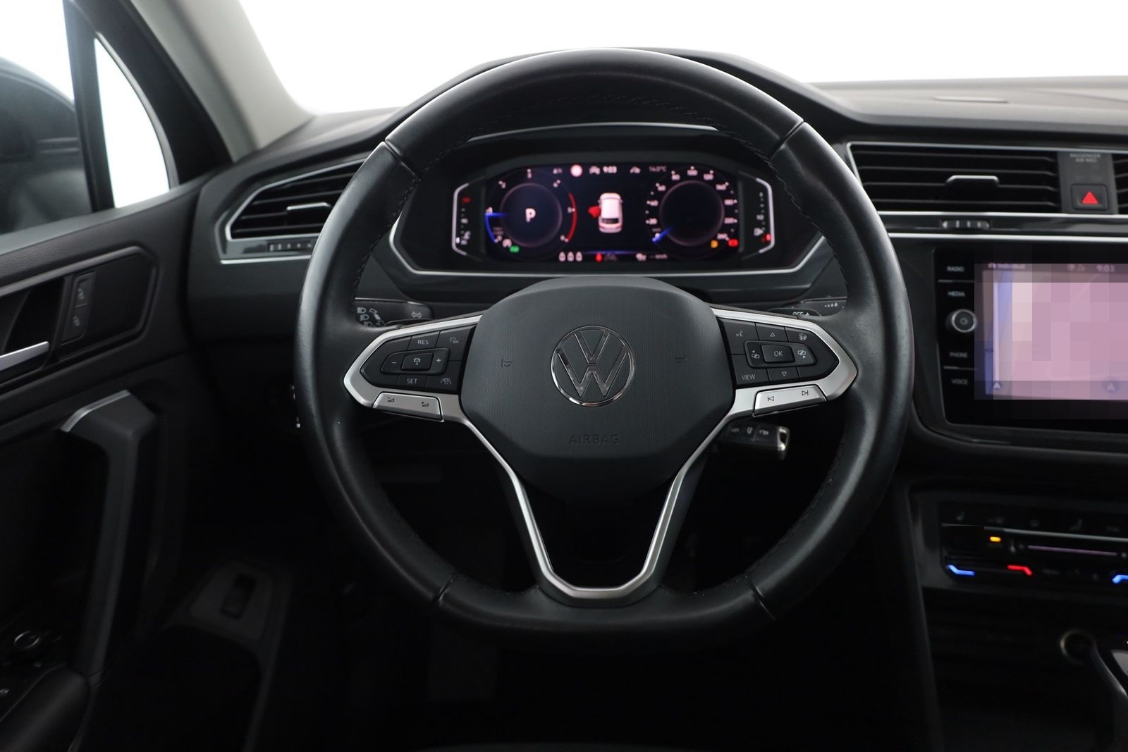 Volkswagen Tiguan 2.0 TDI 4M Elegance Standheizung AHK Navi foto 16