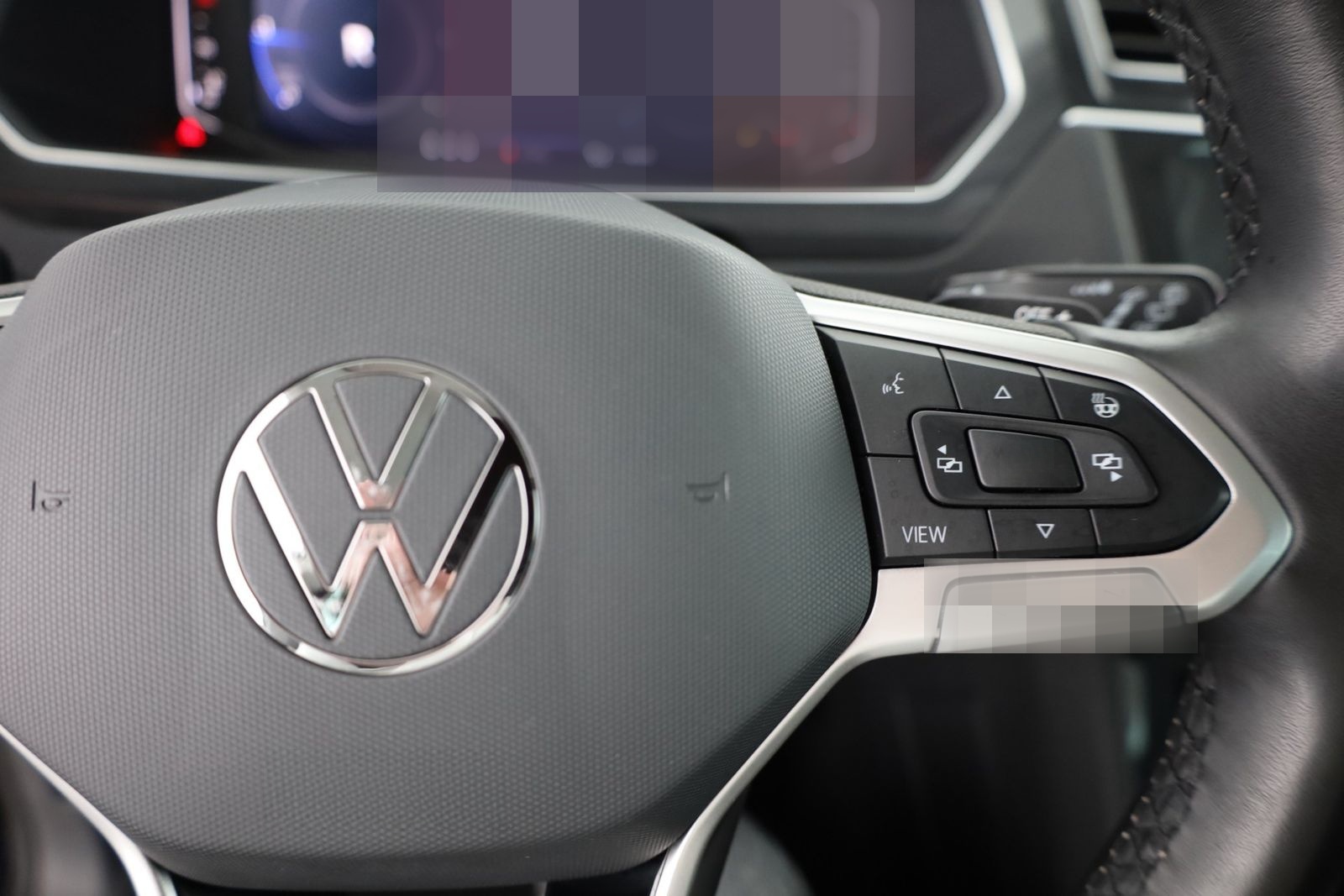 Volkswagen Tiguan 2.0 TDI 4M Elegance Standheizung AHK Navi foto 18