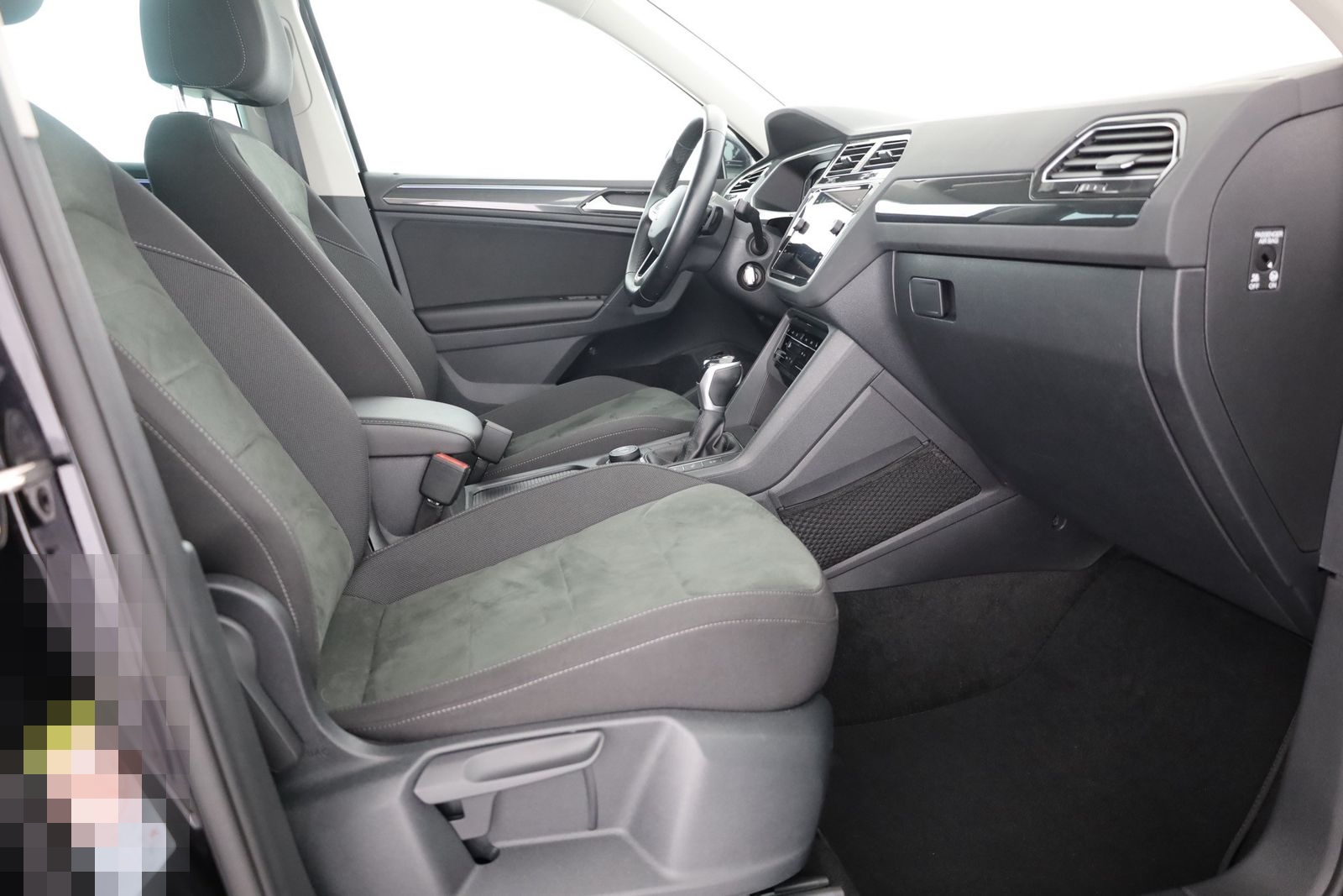 Volkswagen Tiguan 2.0 TDI 4M Elegance Standheizung AHK Navi foto 25
