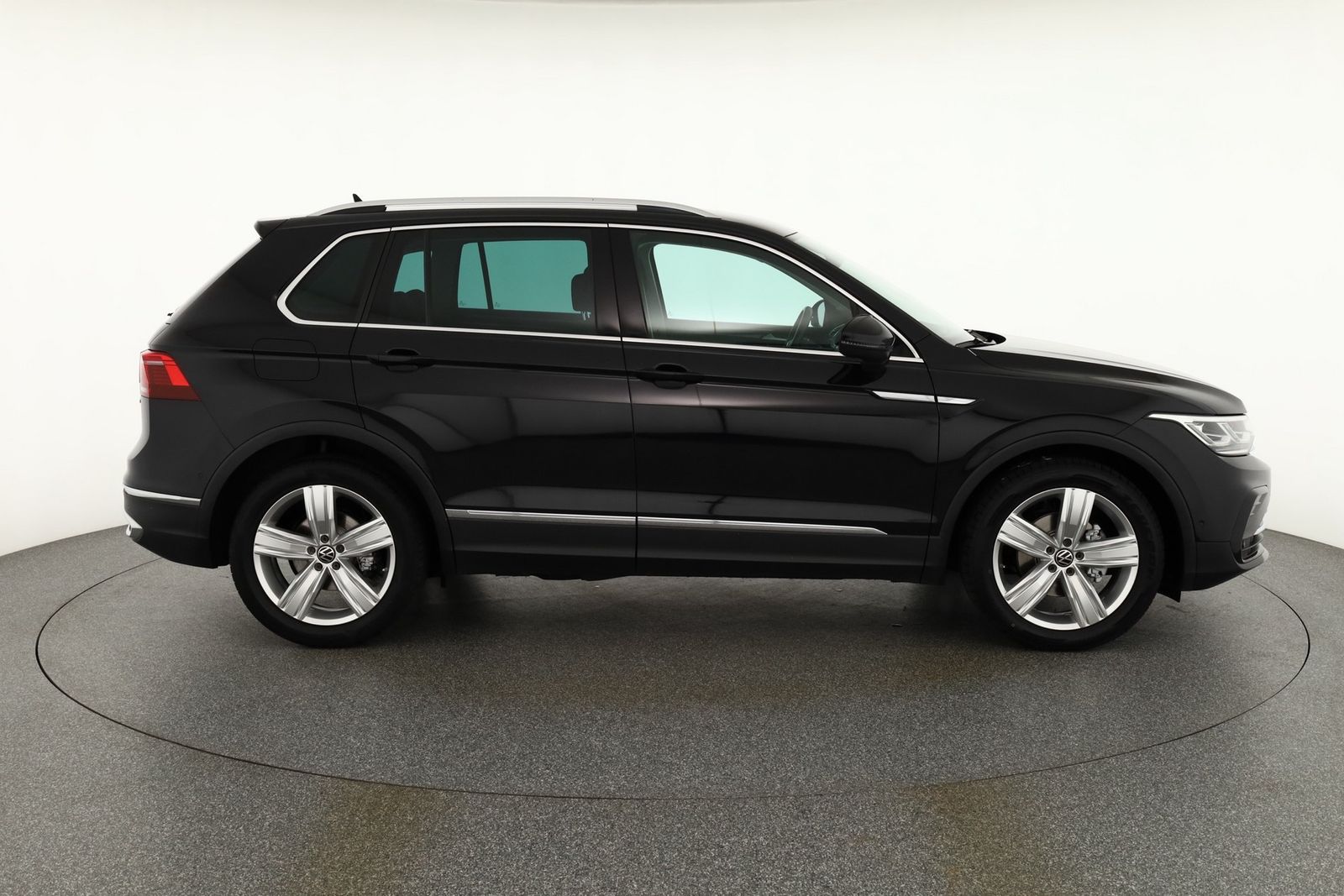 Volkswagen Tiguan 2.0 TDI 4M Elegance Standheizung AHK Navi foto 6