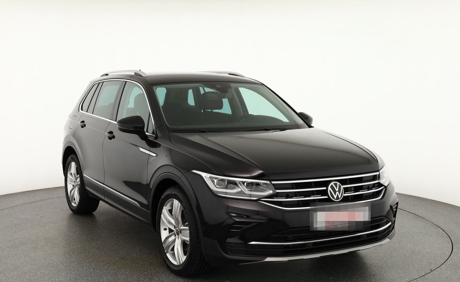 Volkswagen Tiguan 2.0 TDI 4M Elegance Standheizung AHK Navi foto 7