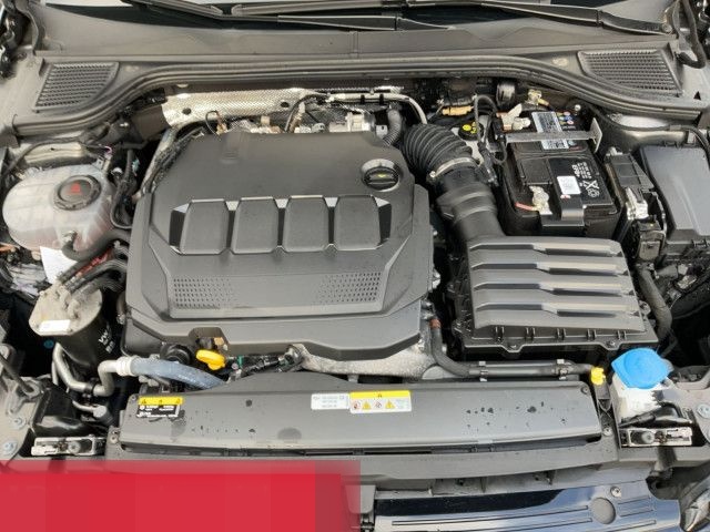 Volkswagen Golf 8 Var 2.0 TDI Life ACC NAVI SHZ LED PDC foto 21