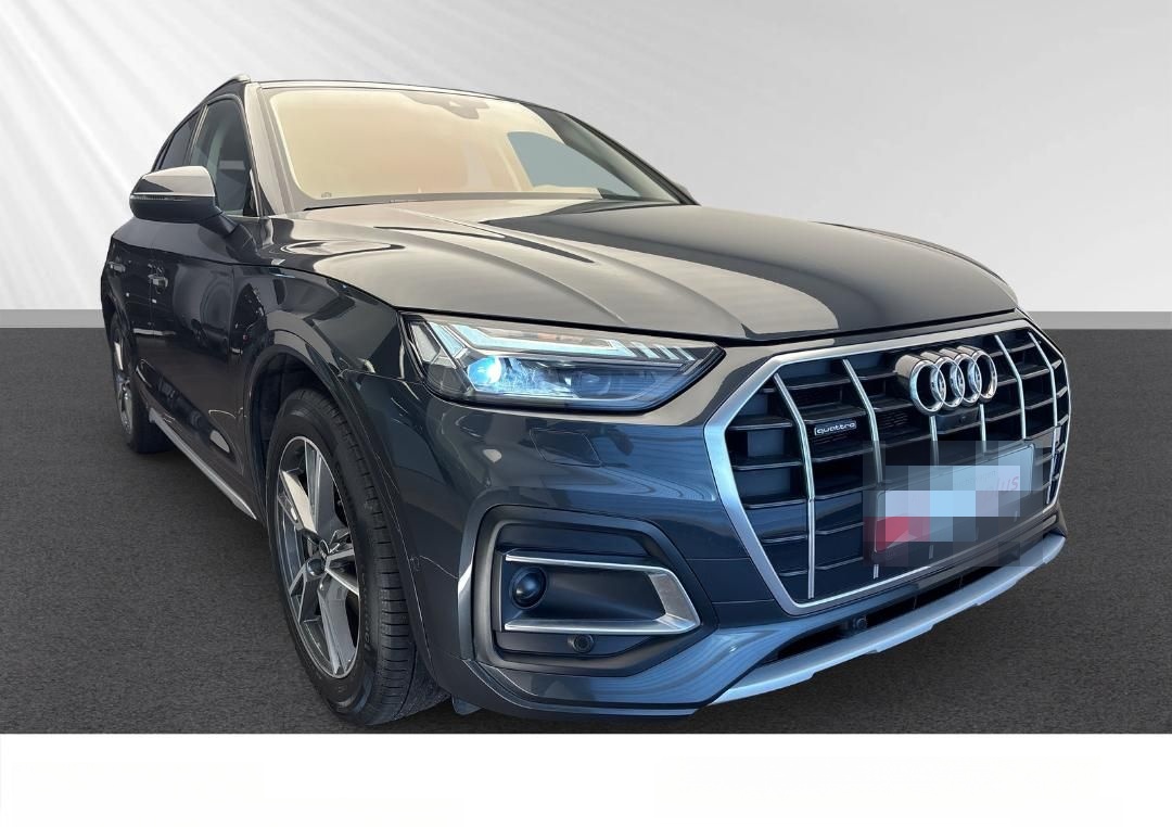 Audi Q5 TFSI e advanced Q5 50 TFSI e quattro S tronic foto 1