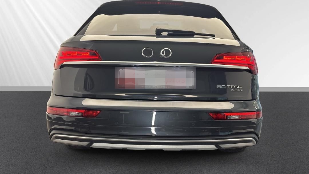 Audi Q5 TFSI e advanced Q5 50 TFSI e quattro S tronic foto 12