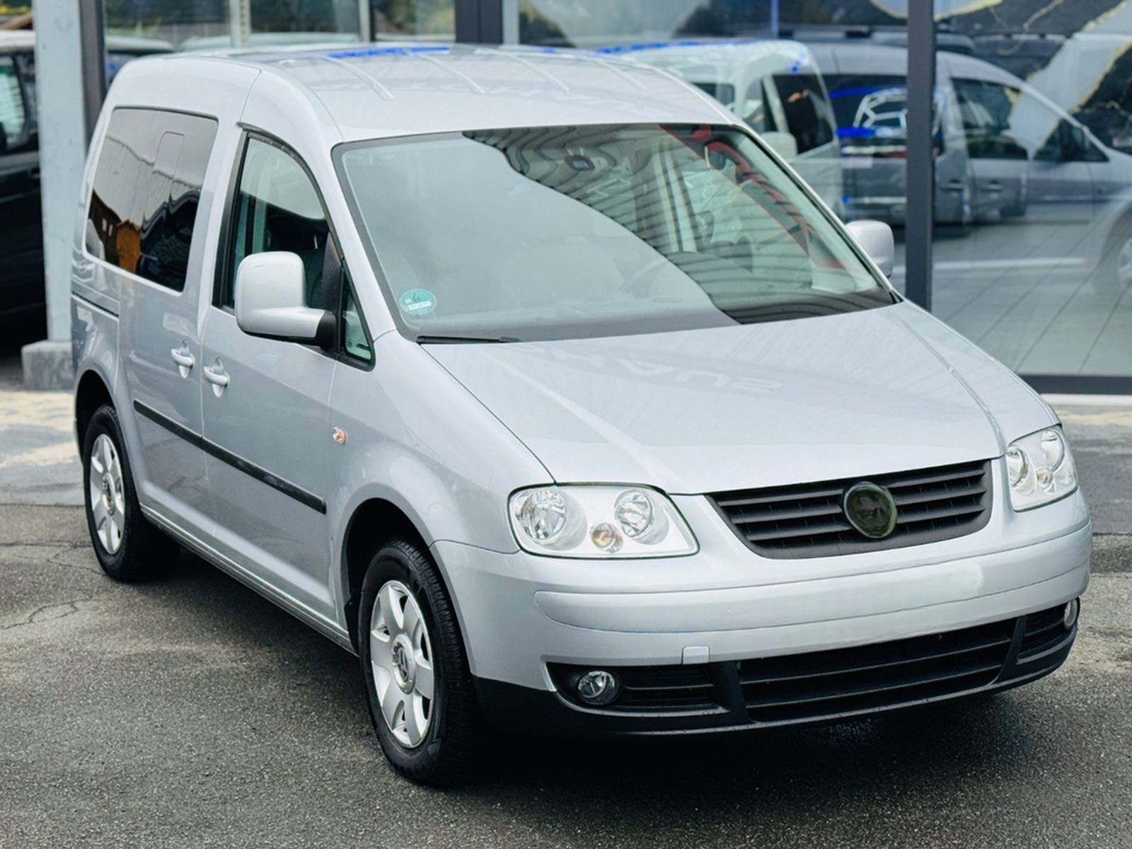Volkswagen Caddy-DSG-Behindertengerecht-Rampe foto 3