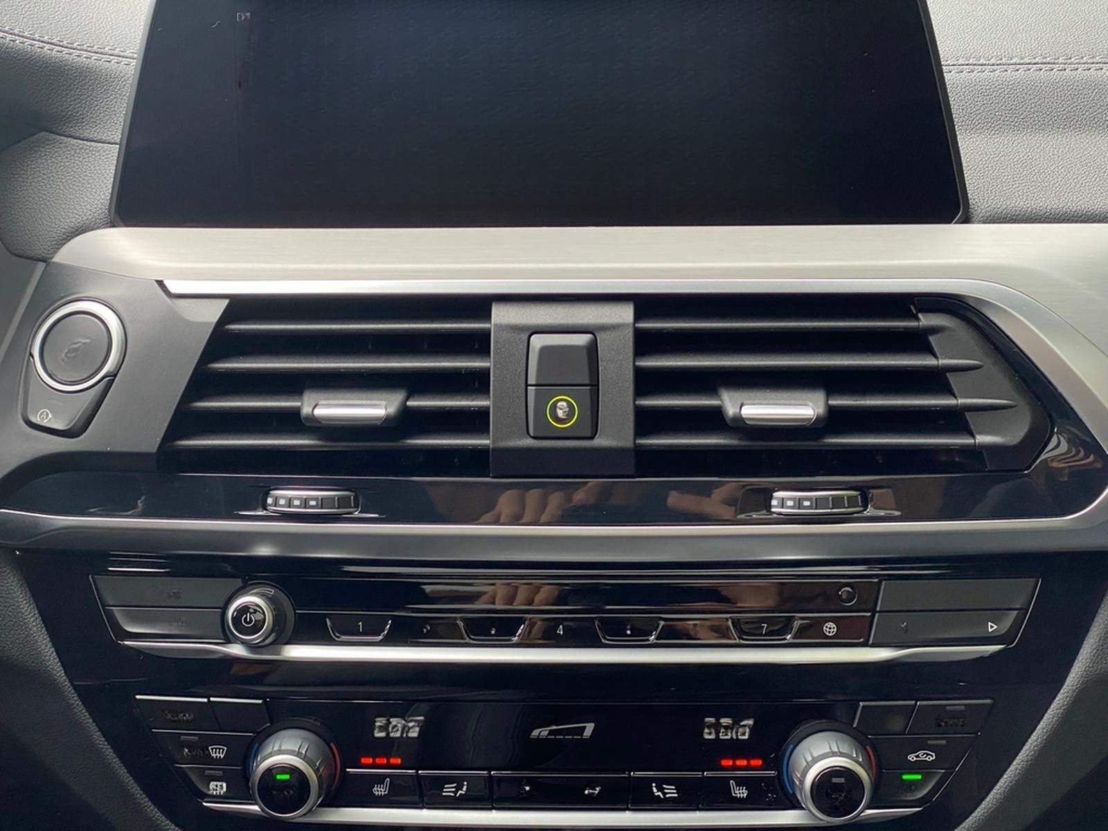 BMW X3 M40 i LED Pano Leder Kamera Navi DAB HiFi foto 15
