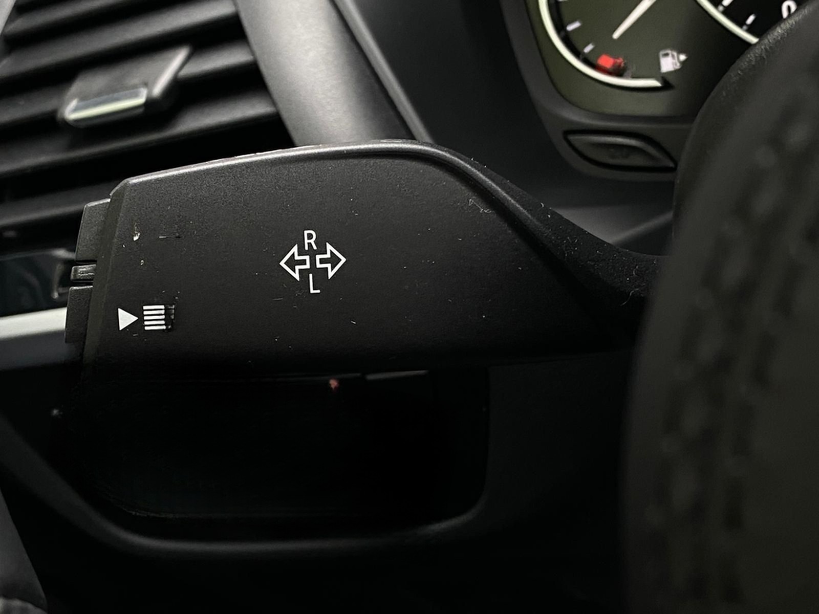 BMW X3 M40 i LED Pano Leder Kamera Navi DAB HiFi foto 23
