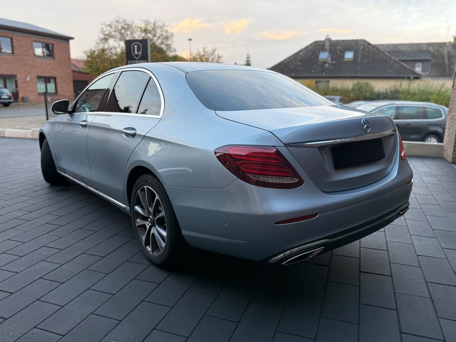 Mercedes-Benz E 200 Lim 9G-Tronic Avantgarde I 360 I Multibeam foto 4