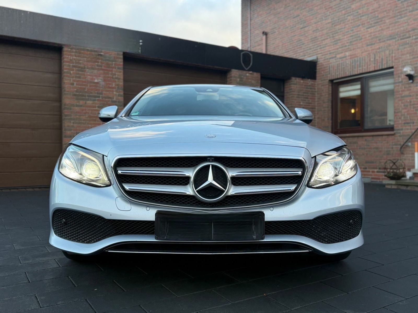 Mercedes-Benz E 200 Lim 9G-Tronic Avantgarde I 360 I Multibeam foto 9