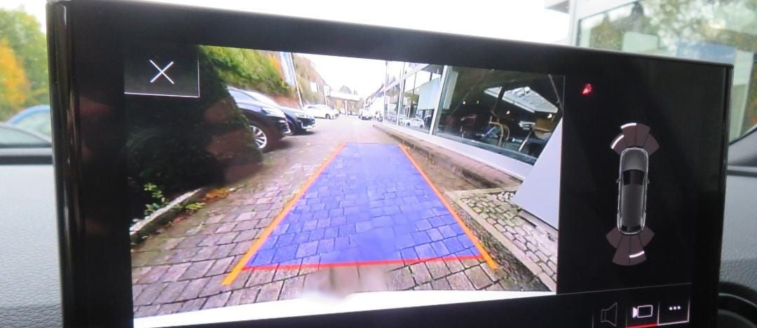 Audi Q5 TFSI e S line 50 TFSIe Quattro Adaptive Air + foto 16