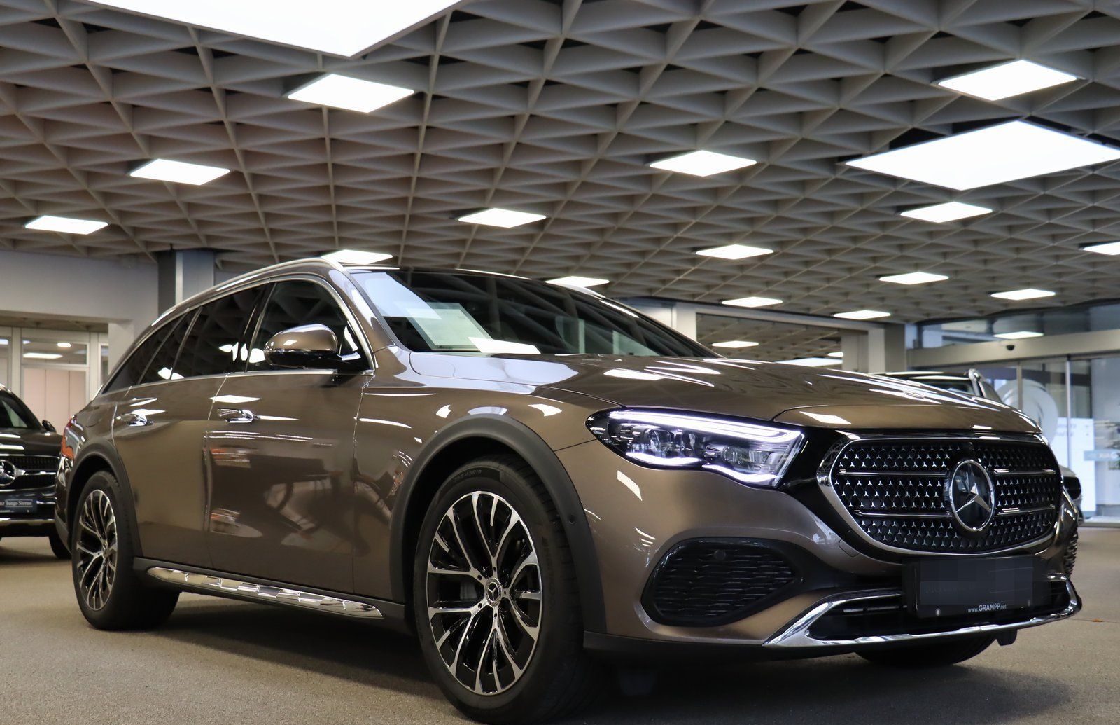 Mercedes-Benz E 220 T d 4M All Terrain AvantgardePlus/Pano/AHK foto 3