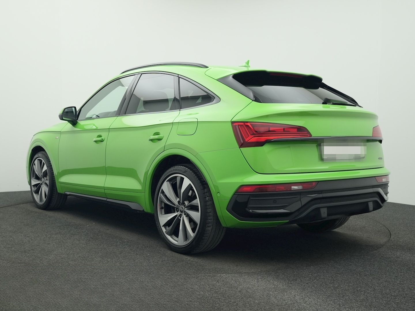 Audi Q5 Sportback 55 TFSIe quattro s-line PANO AHK LU foto 4