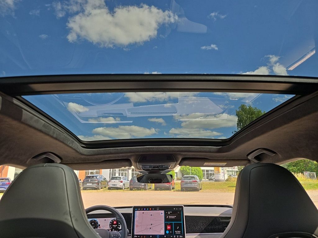 Volkswagen Passat R-Line 2.0 l TDI SCR 110 kW DSG ACC PANO foto 16