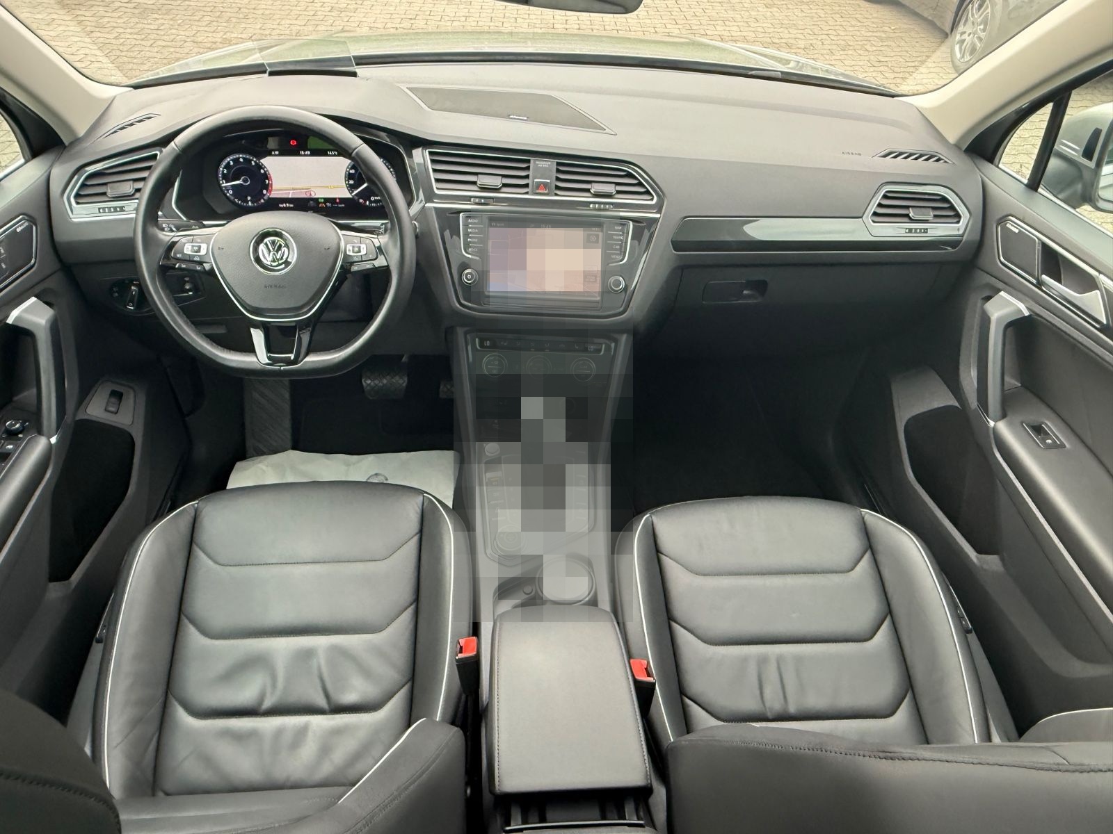 Volkswagen Tiguan Highline 4M/Pano/Leder/AHK/Virtual/360° foto 12