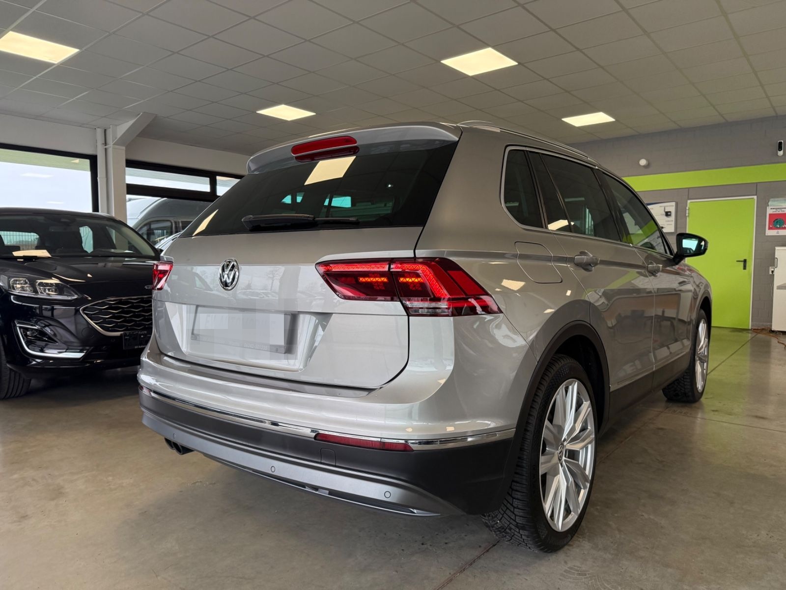 Volkswagen Tiguan Highline 4M/Pano/Leder/AHK/Virtual/360° foto 4