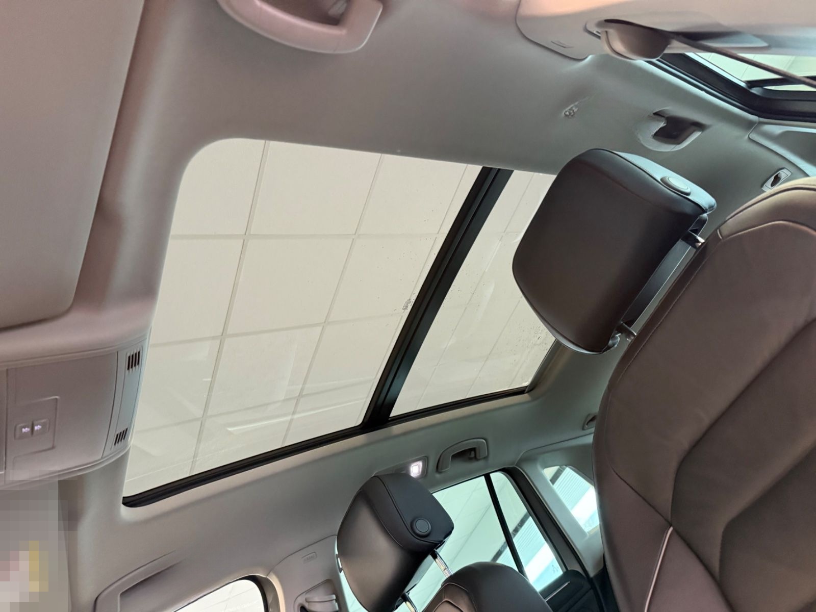 Volkswagen Tiguan Highline 4M/Pano/Leder/AHK/Virtual/360° foto 8