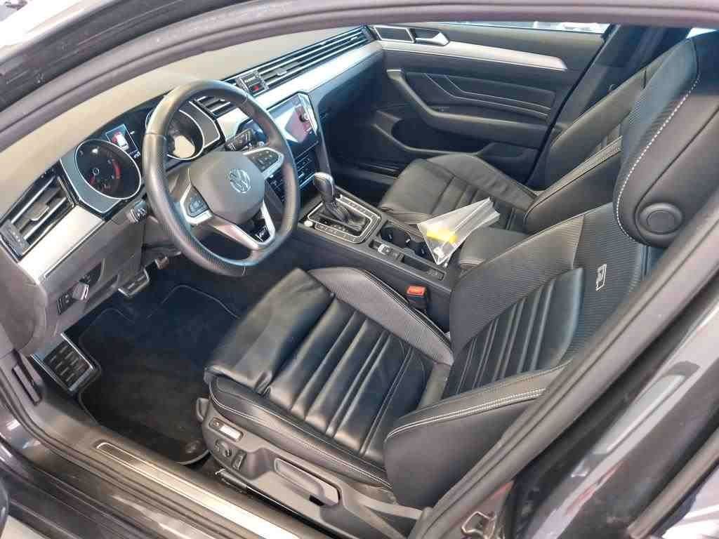 Volkswagen Passat Variant R-Line 2.0TDI DSG Matrix Navi foto 5