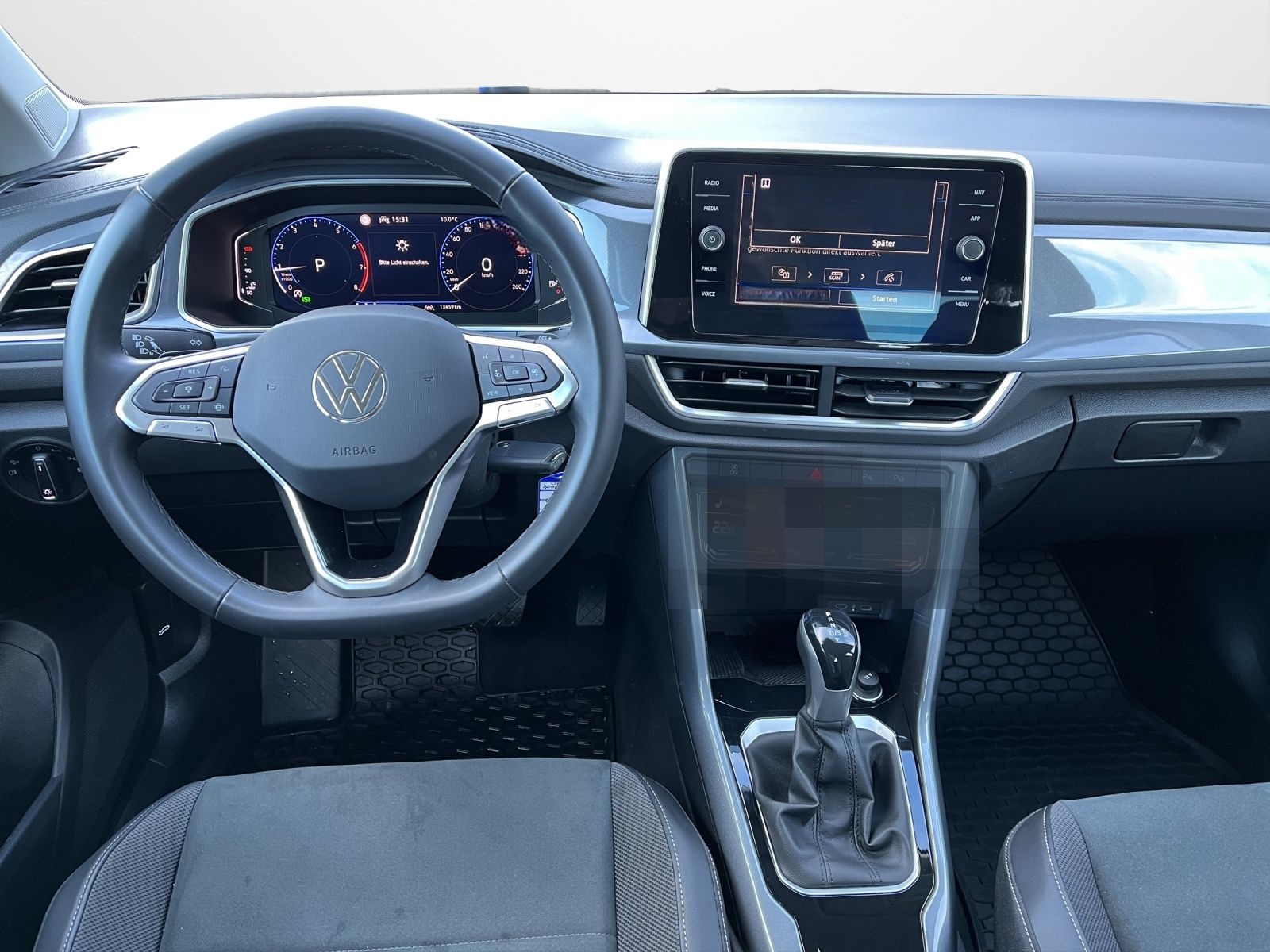 Volkswagen T-Roc 1.5 TSI DSG Style  LED Kamera PDC LM Tempo foto 9