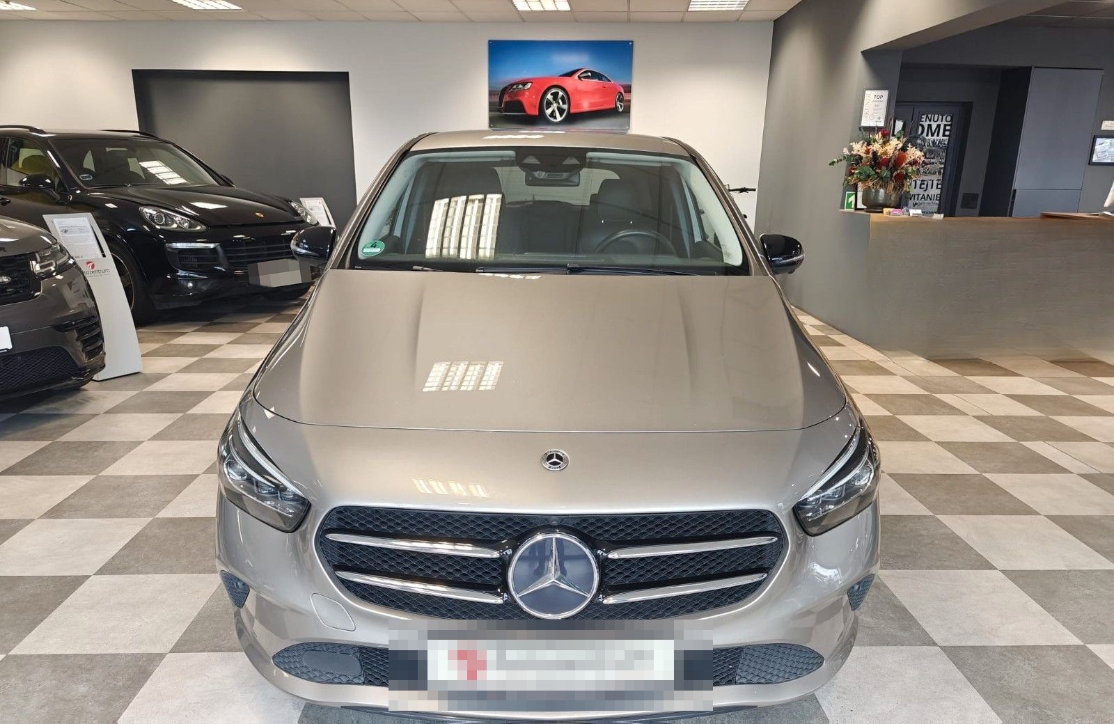 Mercedes-Benz B 180 B -Klasse B 180 d foto 2