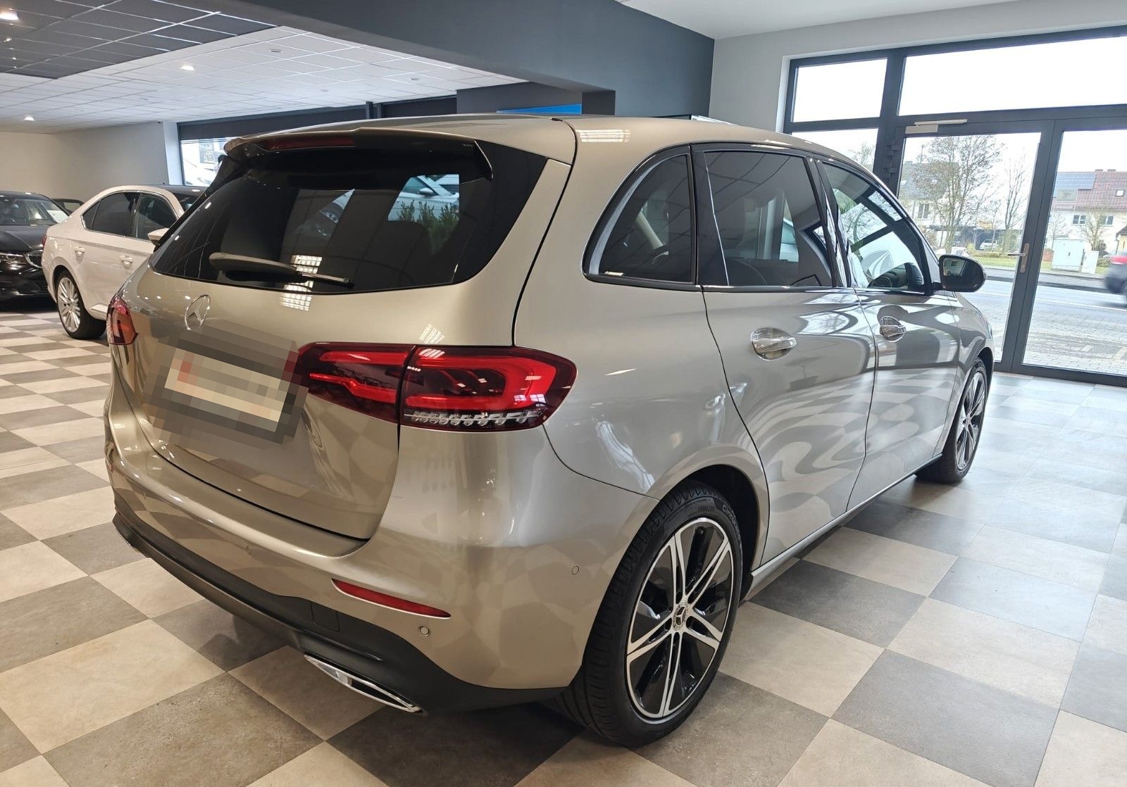 Mercedes-Benz B 180 B -Klasse B 180 d foto 7