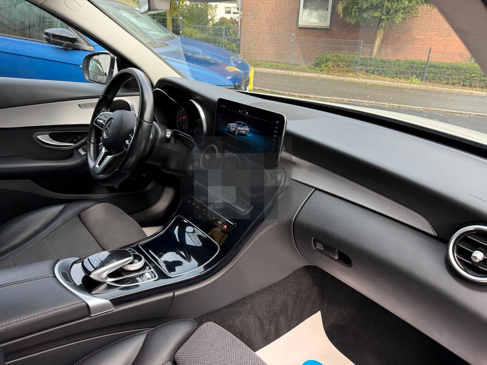 Mercedes-Benz C 180 Avantgarde NAVI/KAMERA/LED/TOTWINKEL/AMBIE foto 18