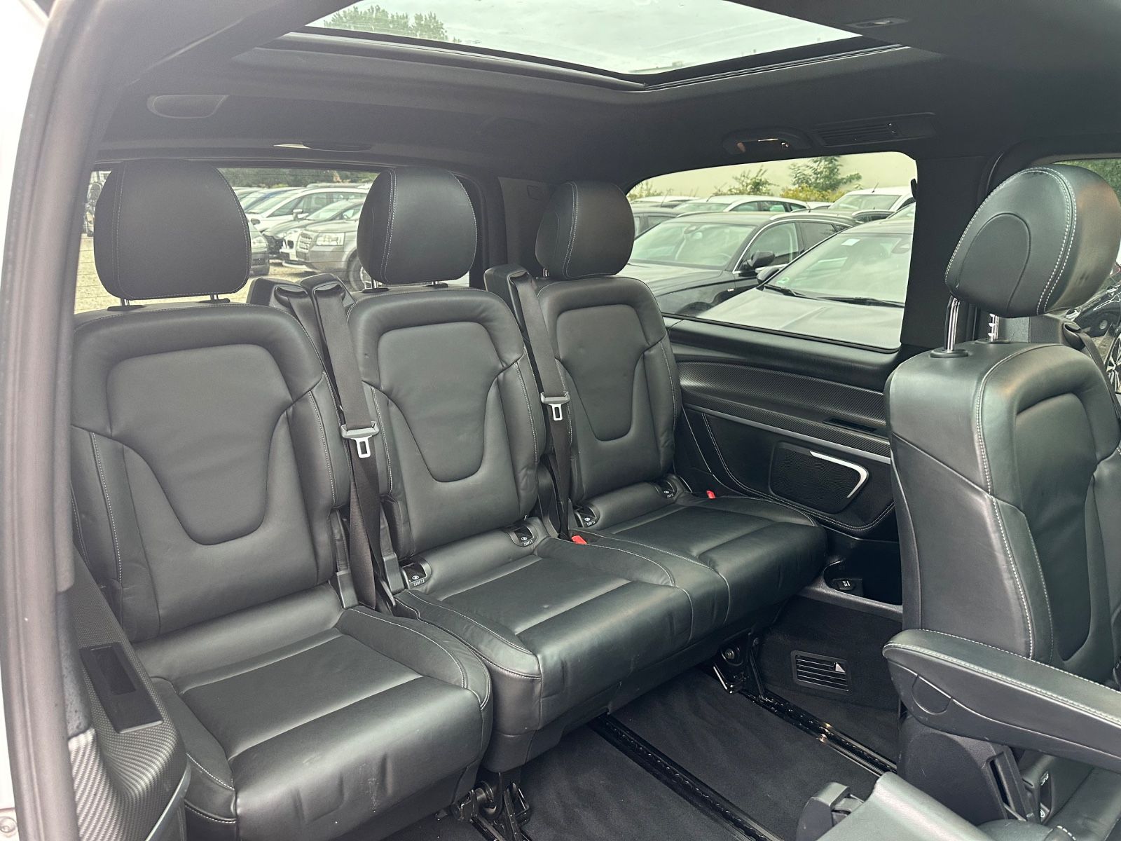 Mercedes-Benz V 250/Lang/Night/Edition/Avantgarde/AHK/Pano/AMG foto 15