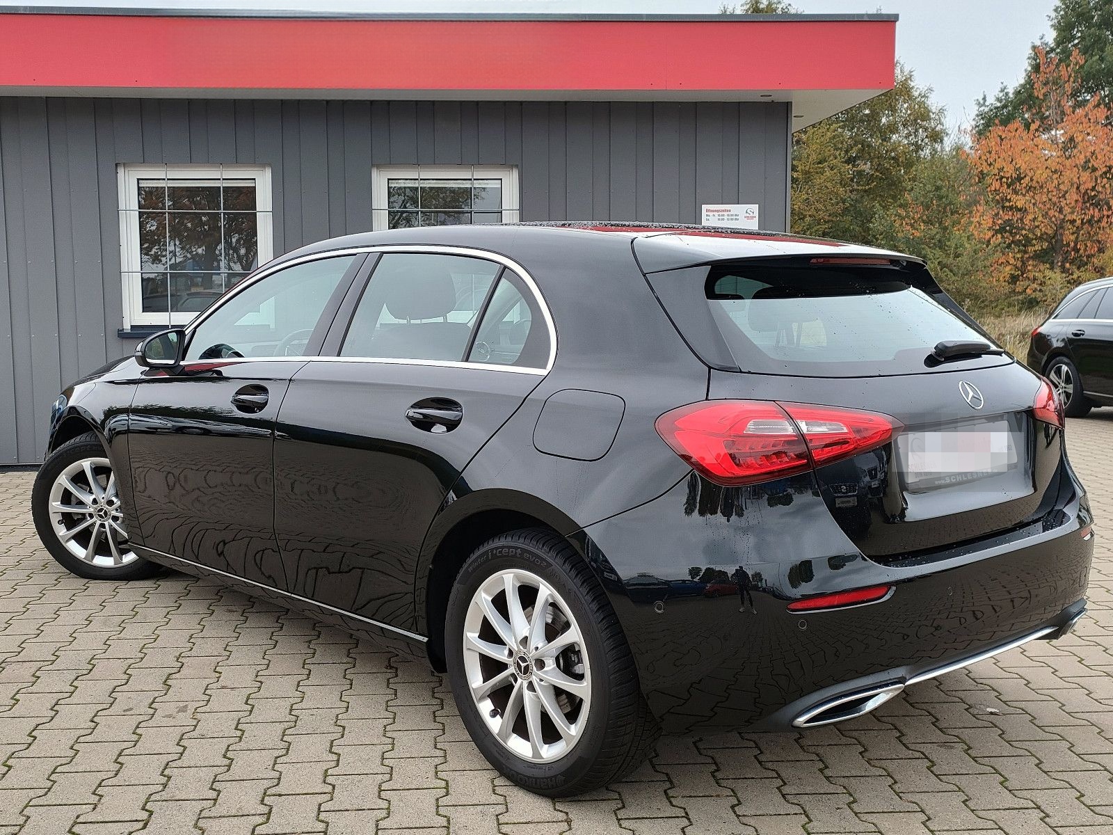 Mercedes-Benz A-Klasse 180 A *Navi*MBUX*CarPlay*Qi*APA*SHZ* foto 3