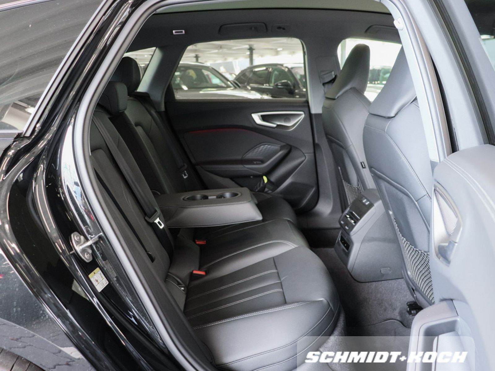 Audi A5 2.0 TFSI Avant quattro edition one S line S foto 14