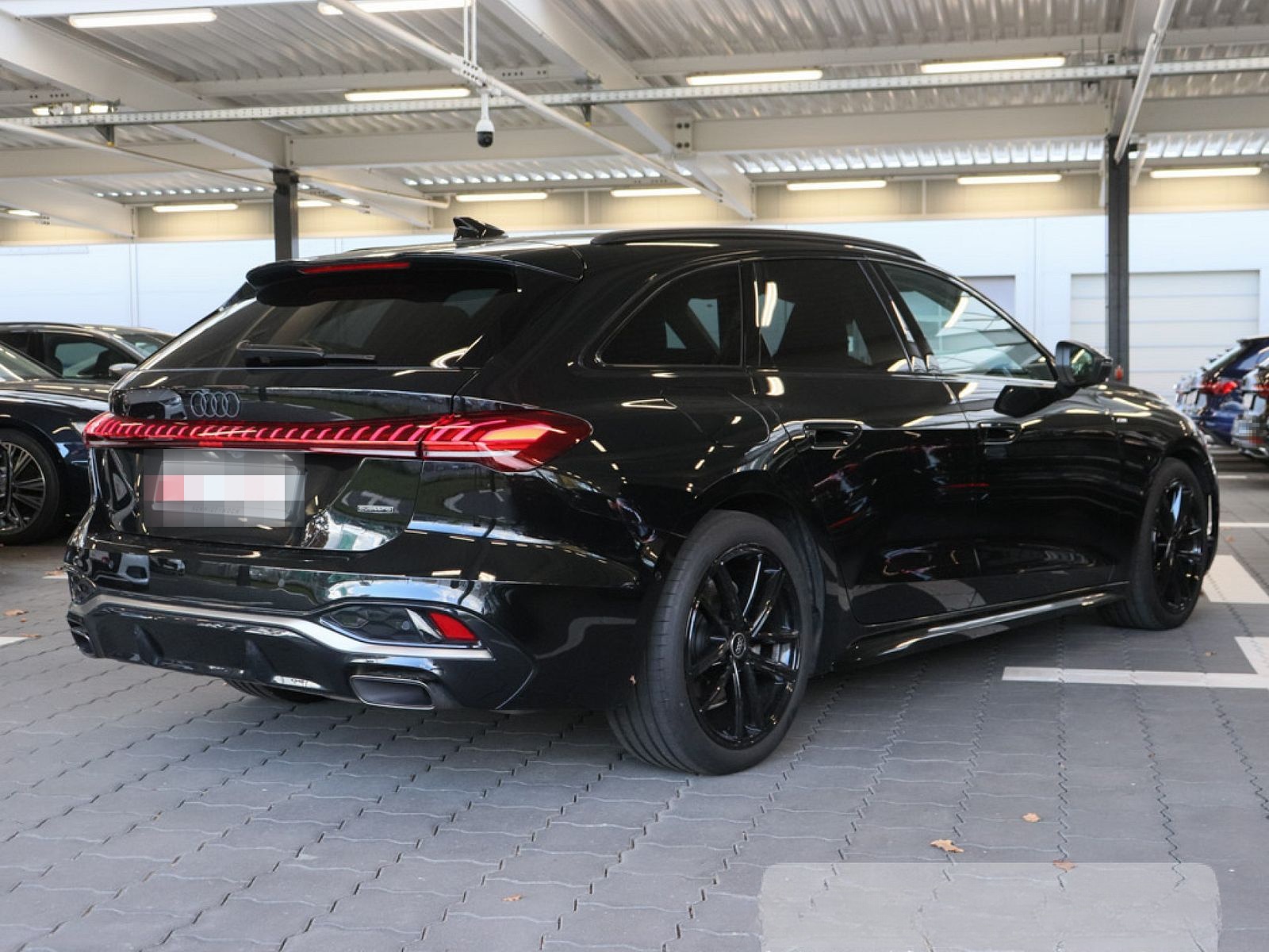 Audi A5 2.0 TFSI Avant quattro edition one S line S foto 5