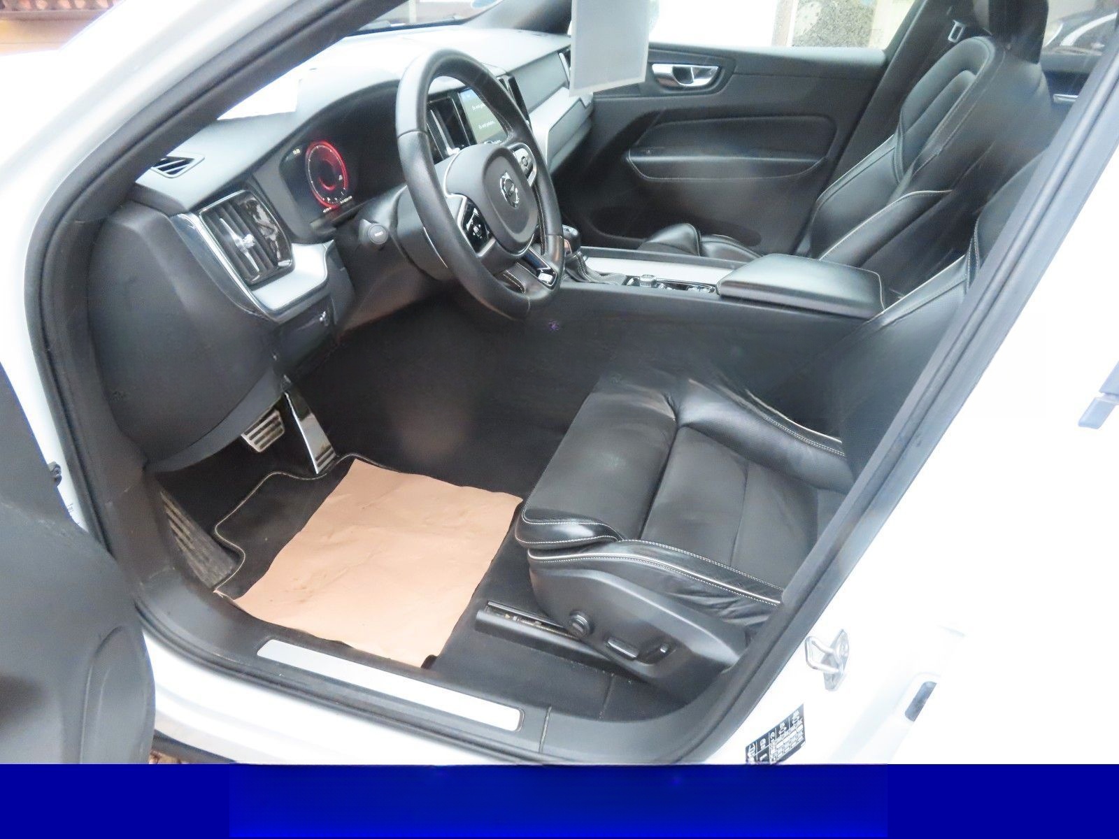 Volvo XC 60  R Design AWD,1Hd,Scheckh,Pano,Standh,Lede foto 13