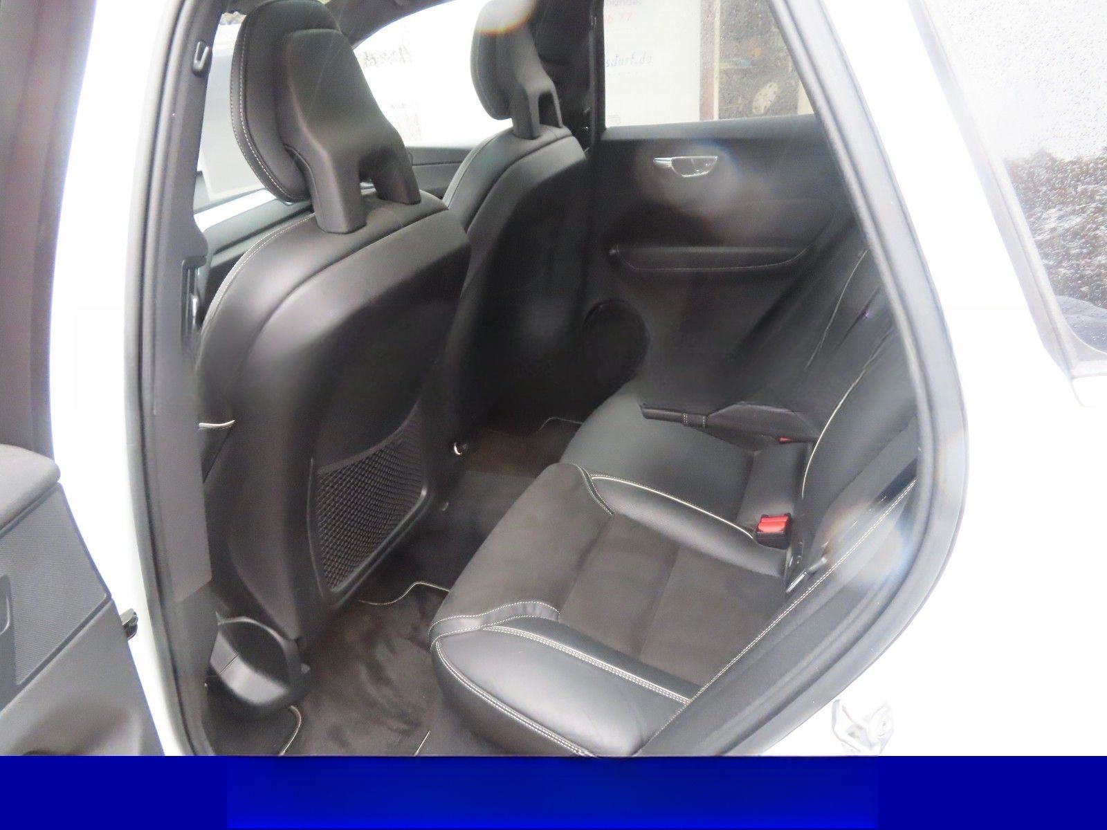 Volvo XC 60  R Design AWD,1Hd,Scheckh,Pano,Standh,Lede foto 17