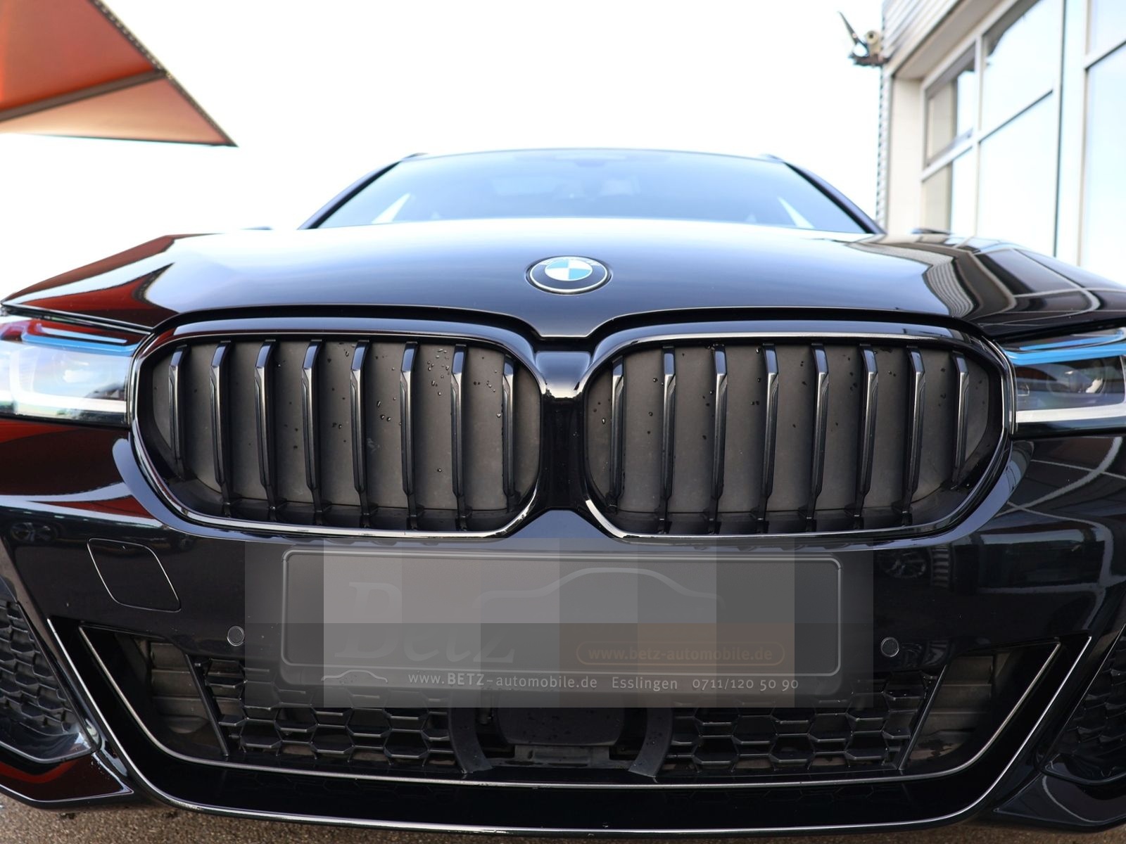 BMW 530 d xDrive M-Sport Pano Laser Memory HUD foto 3
