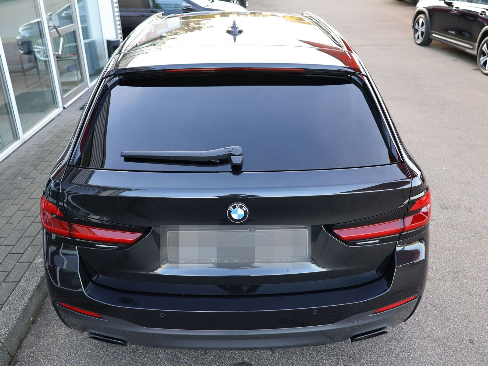 BMW 530 d xDrive M-Sport Pano Laser Memory HUD foto 10