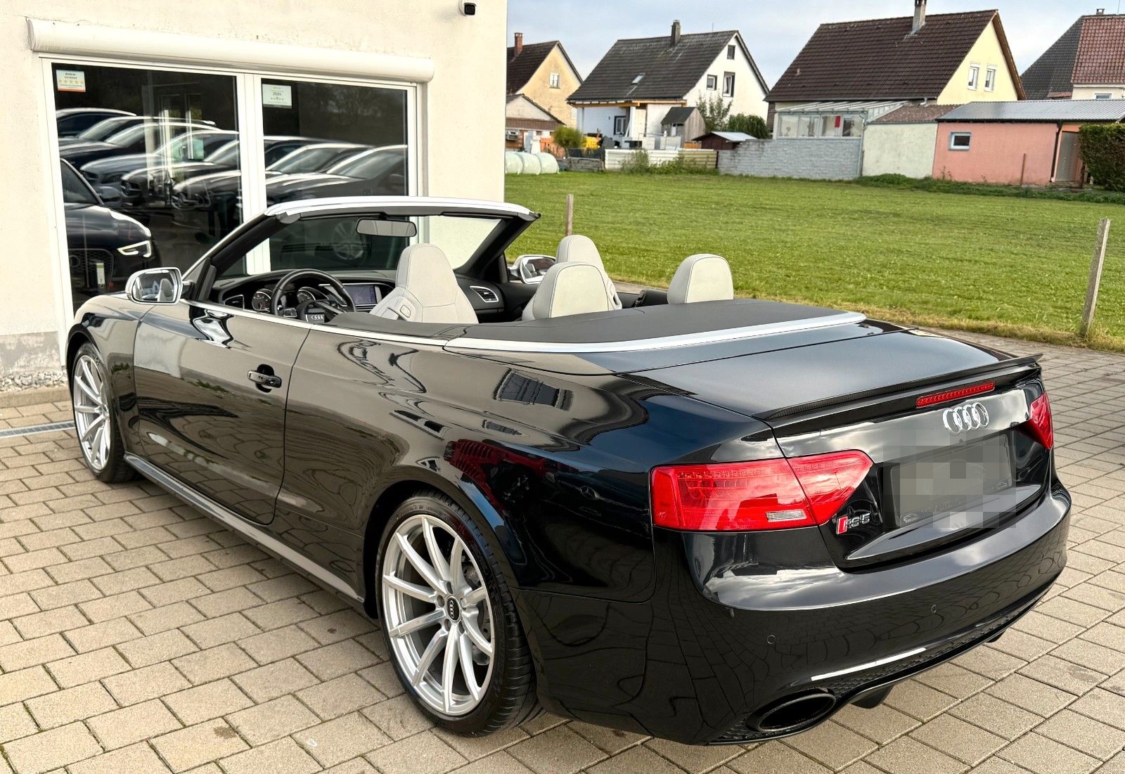 Audi RS 5*CABRIO*QUATTRO*NAVI*TEMP*KAMERA*SHZ*PDC* foto 5