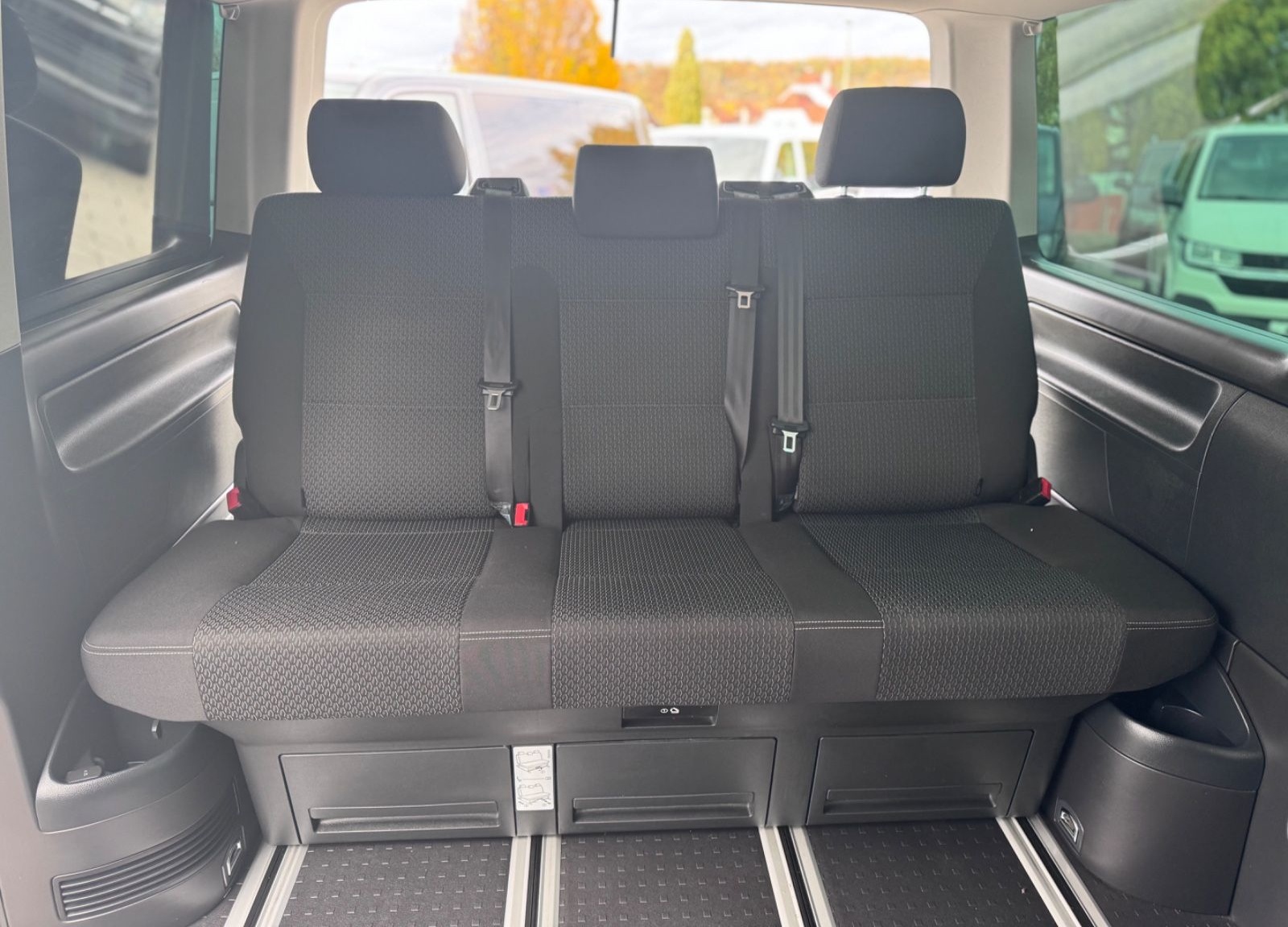 Volkswagen T6 Multivan/150PS/Tempomat/PDC/MFL/18Zoll foto 14