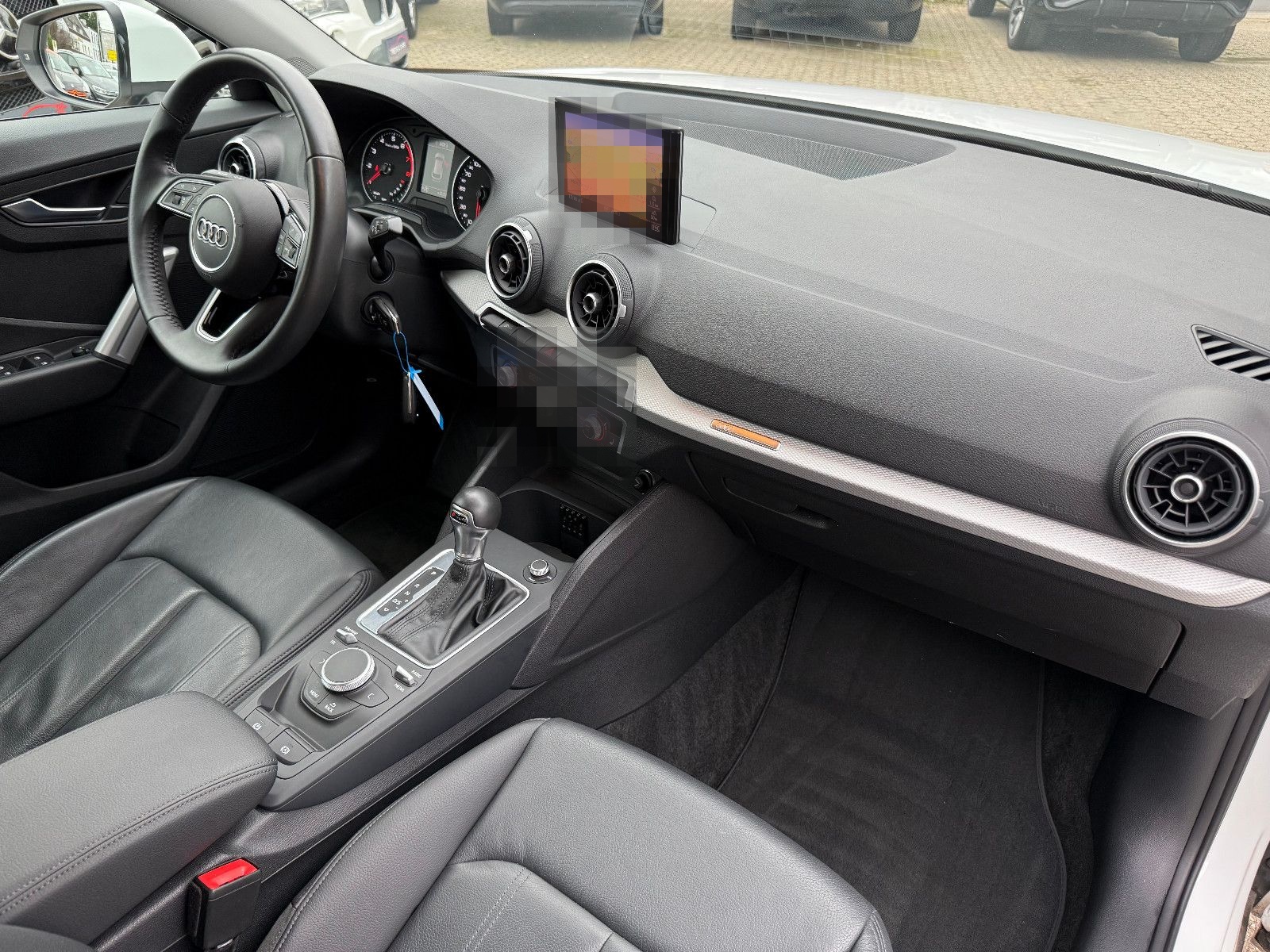 Audi Q2 35 TFSI*AHK*Tempomat*Leder*Navi* foto 12