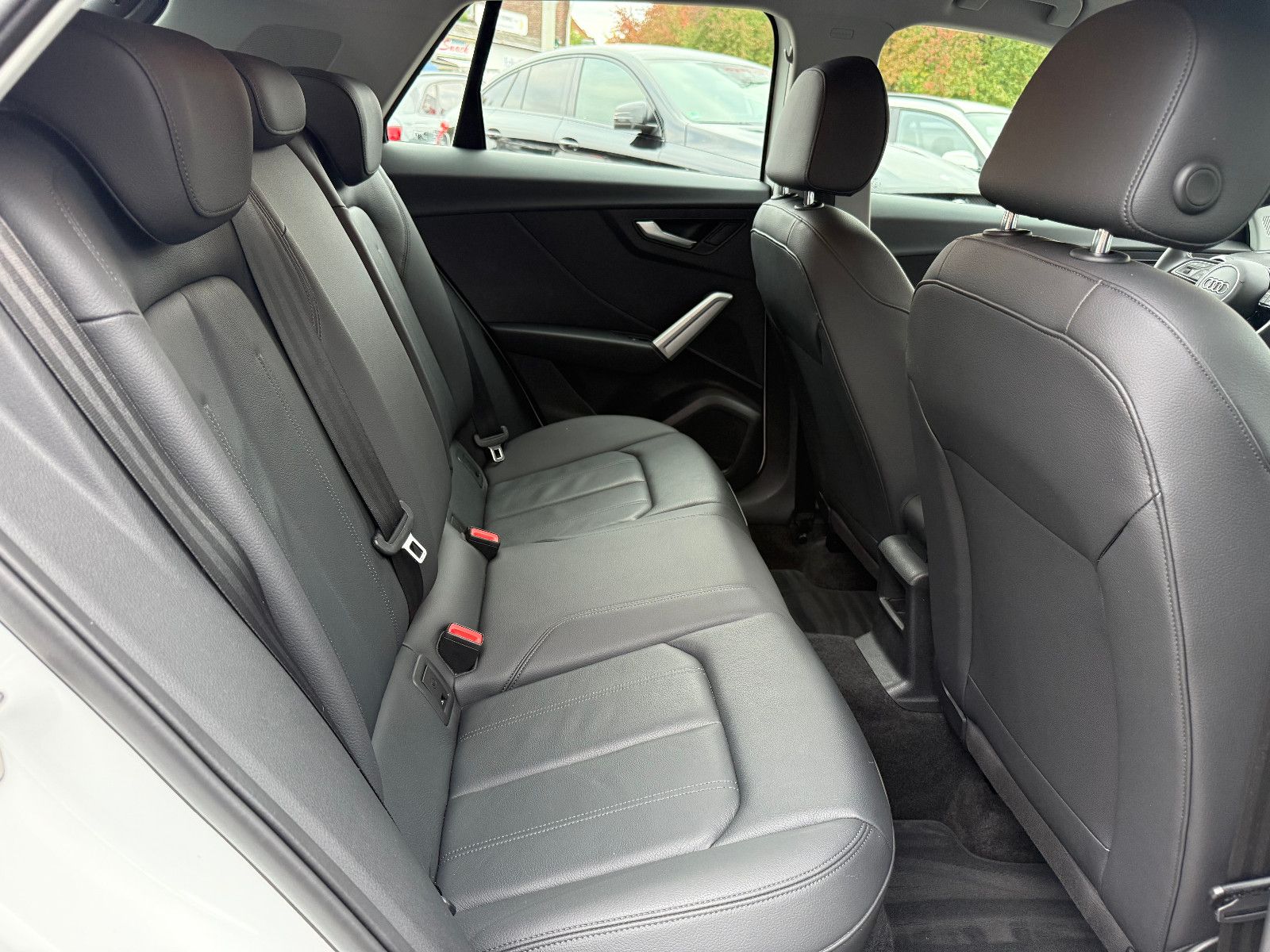 Audi Q2 35 TFSI*AHK*Tempomat*Leder*Navi* foto 15