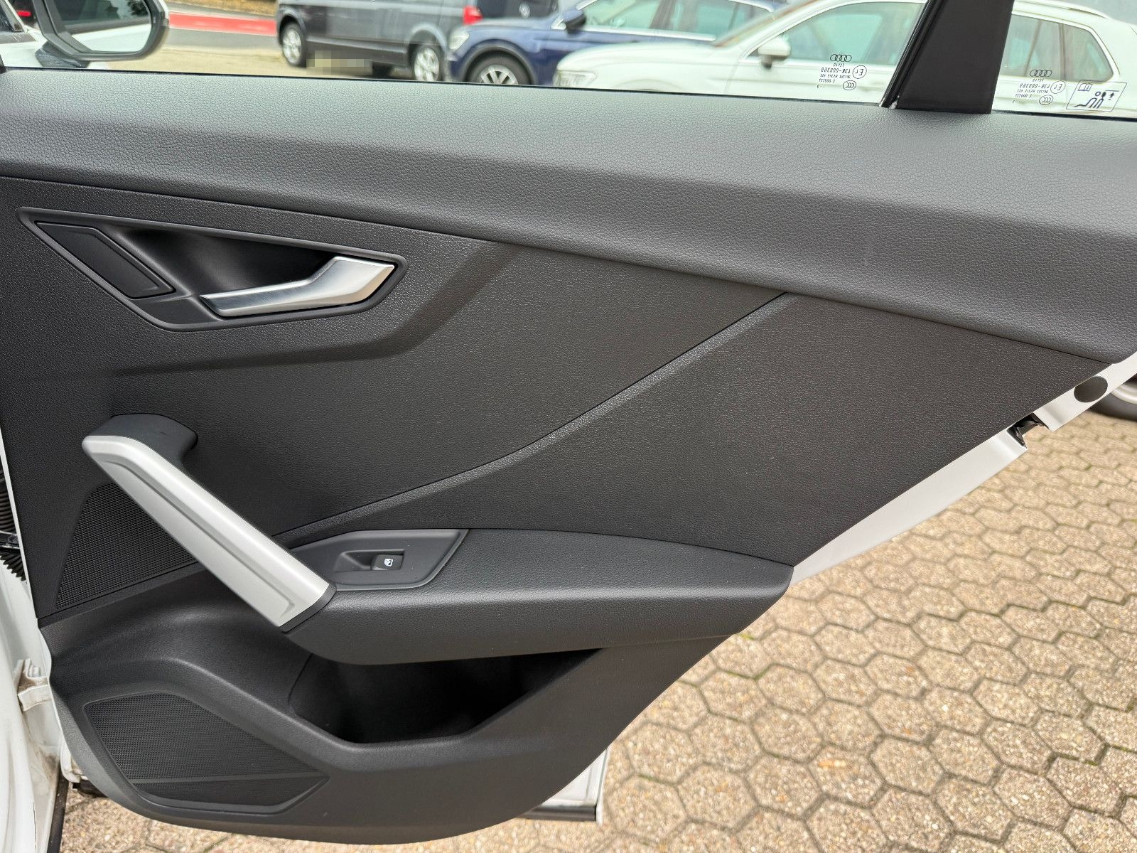 Audi Q2 35 TFSI*AHK*Tempomat*Leder*Navi* foto 16
